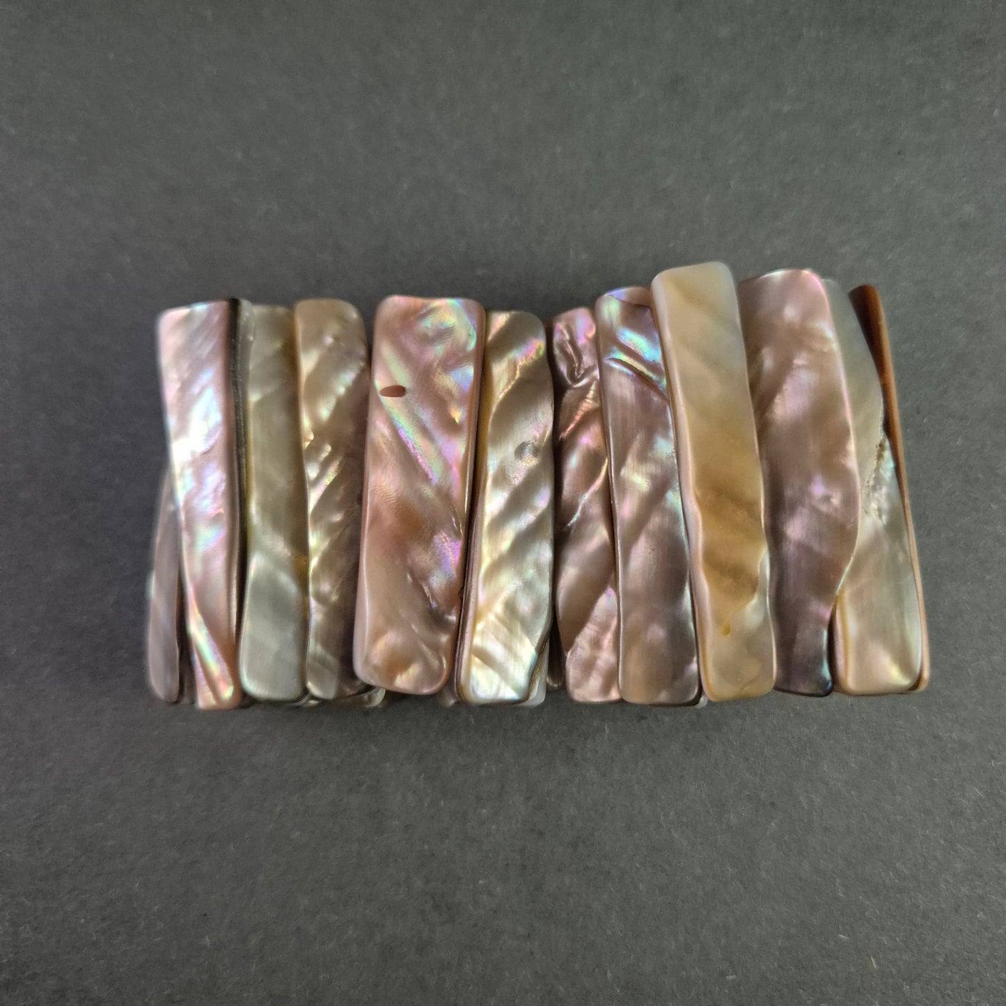 Naturinspirierte Muschelarmband – Einzigartig und handgefertigt