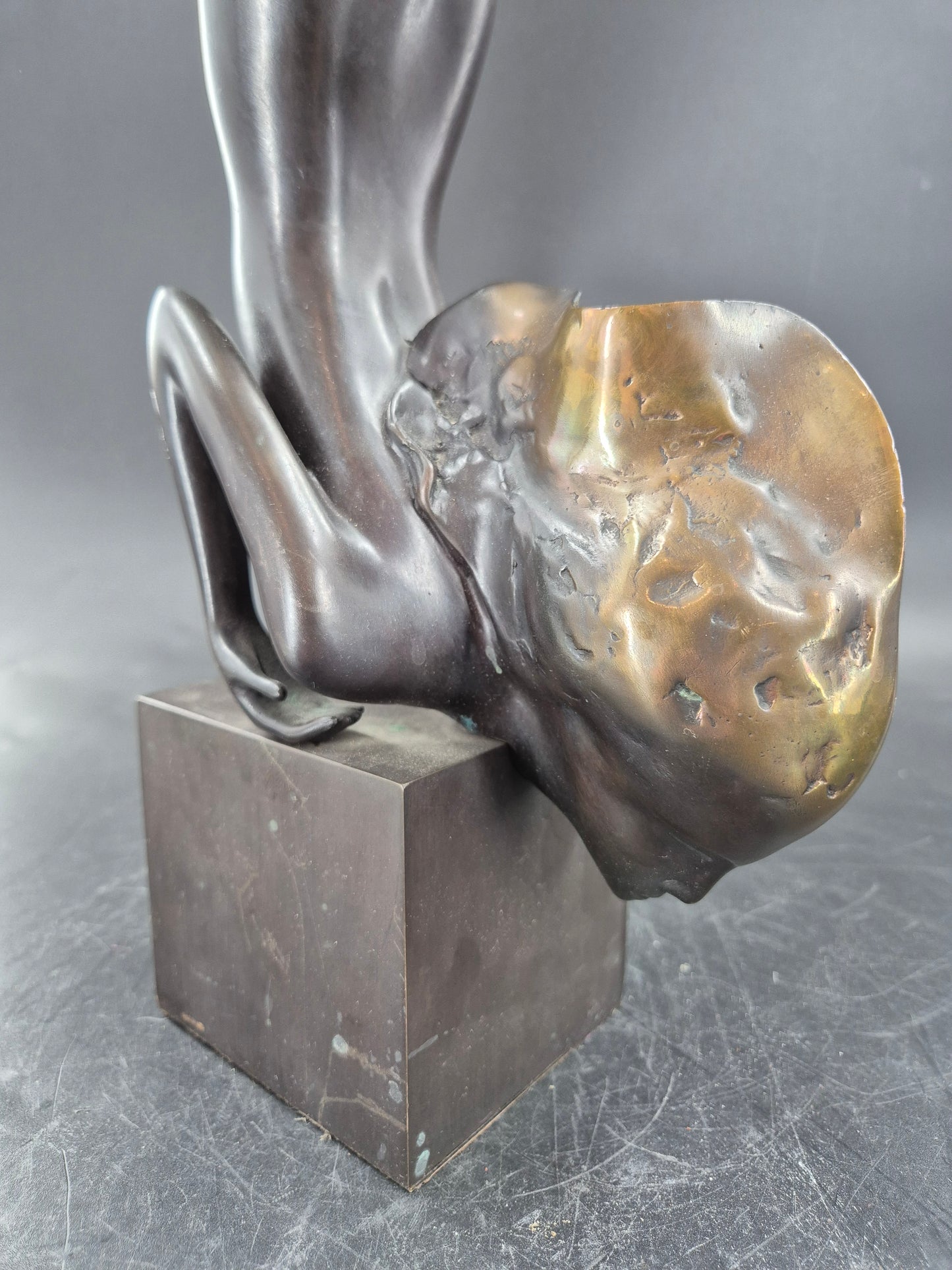 Bruno Bruni (1935) Bronze Skulptur Il Volo Datierung 1988 Höhe 61cm