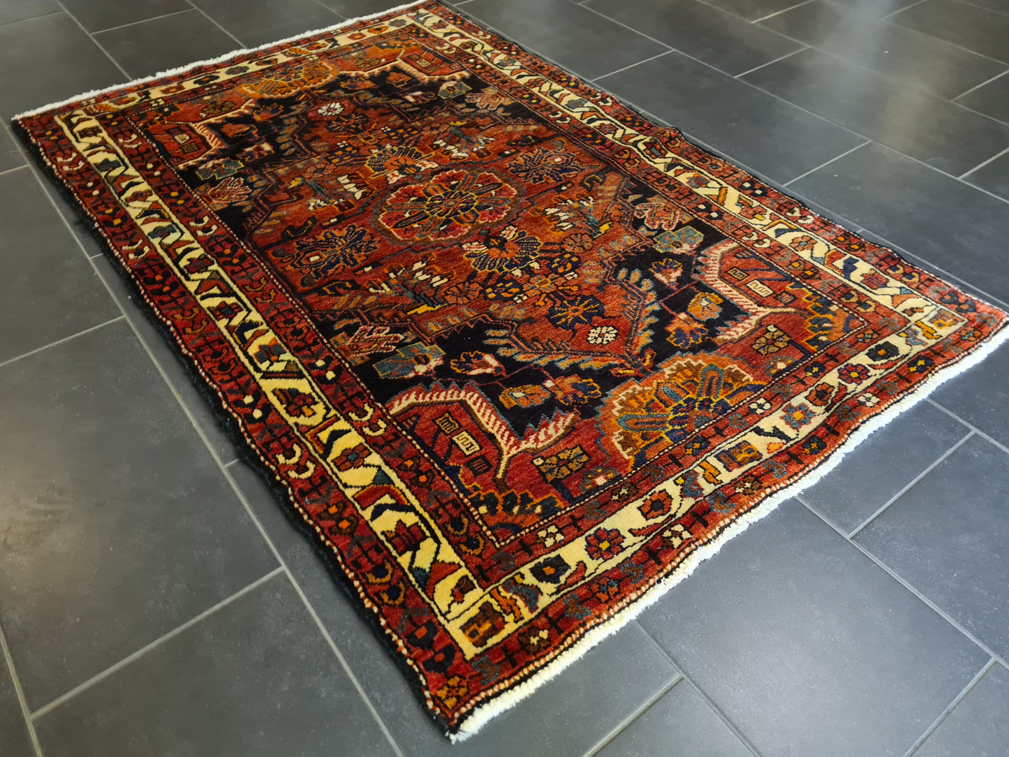 Perserteppich Orientteppich Handgeknüpfter Teppich Sarough Hamedan 175X114cm