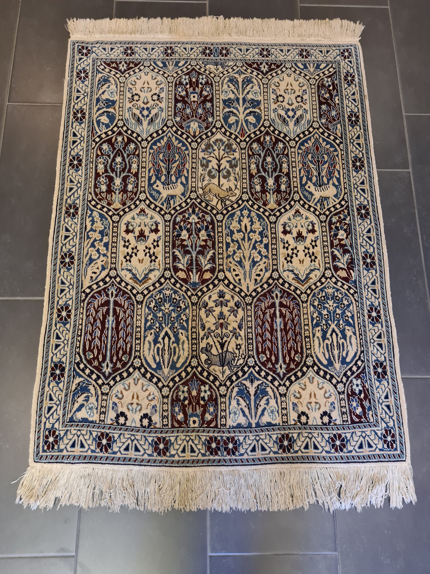 Perserteppich Orientteppich Handgeknüpfter Teppich Nain mit Seide 133x94cm