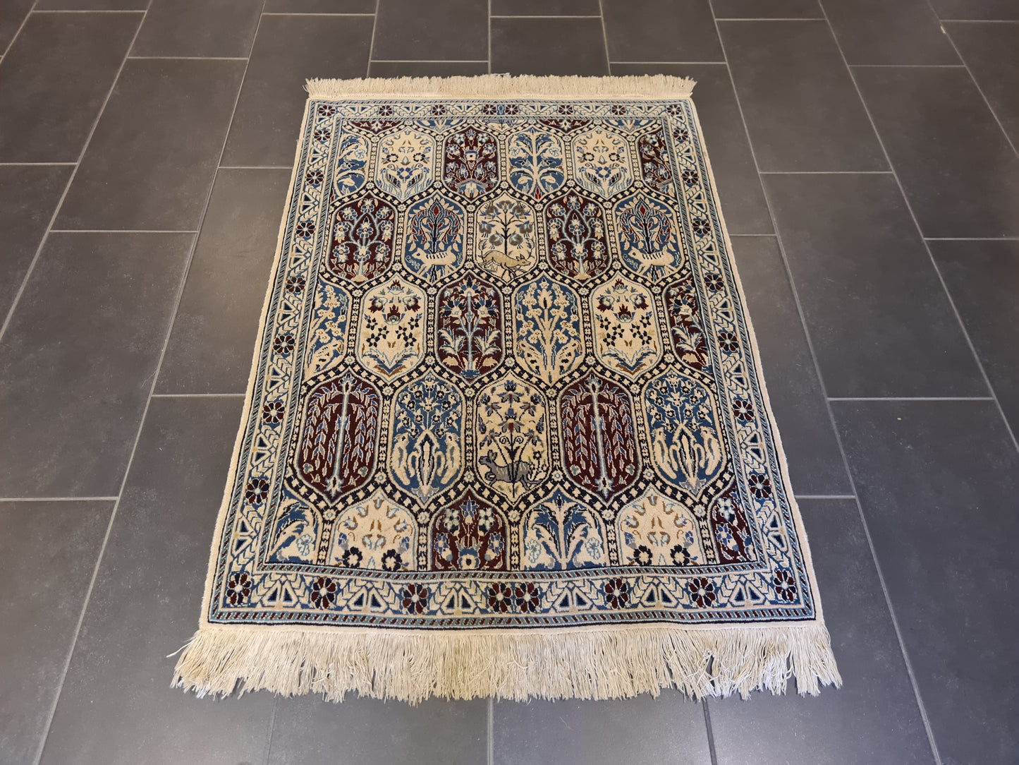 Perserteppich Orientteppich Handgeknüpfter Teppich Nain mit Seide 133x94cm