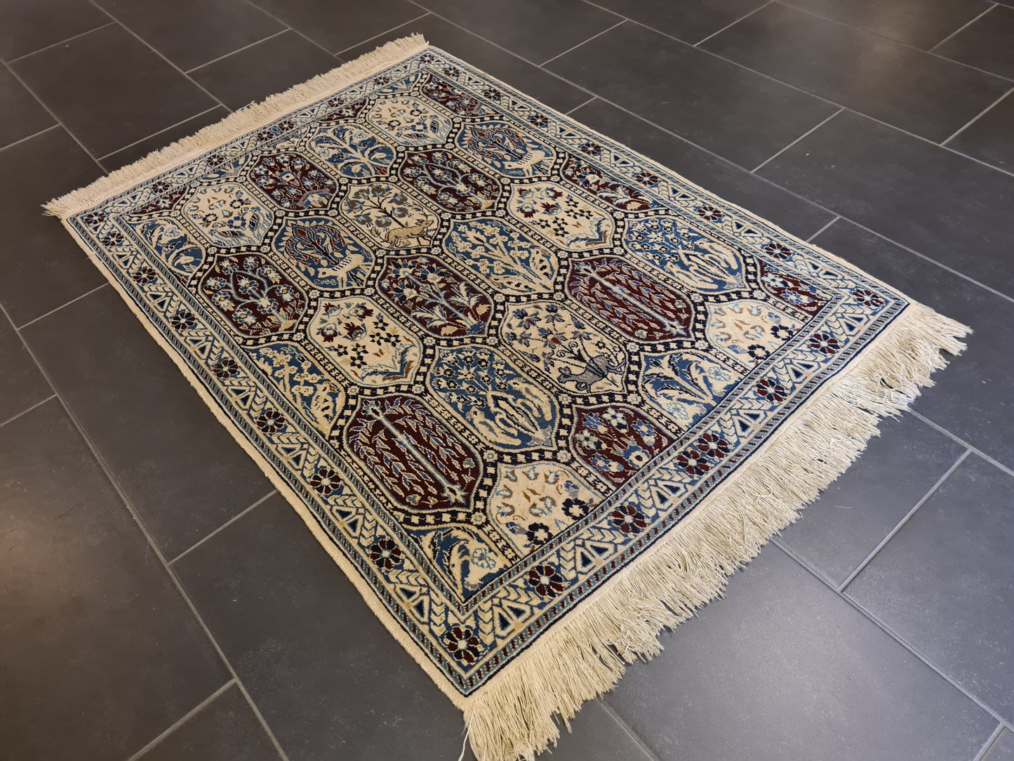 Perserteppich Orientteppich Handgeknüpfter Teppich Nain mit Seide 133x94cm