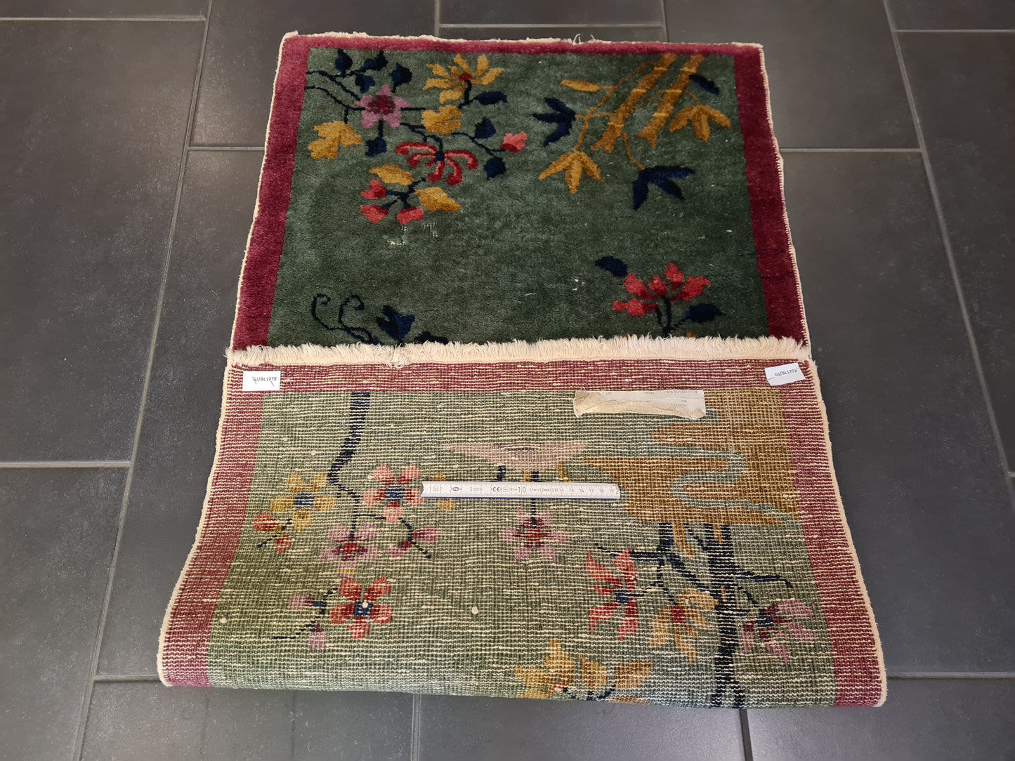 Handgeknüpfter Orientteppich China Peking Antiker Teppich art déco 117x63cm