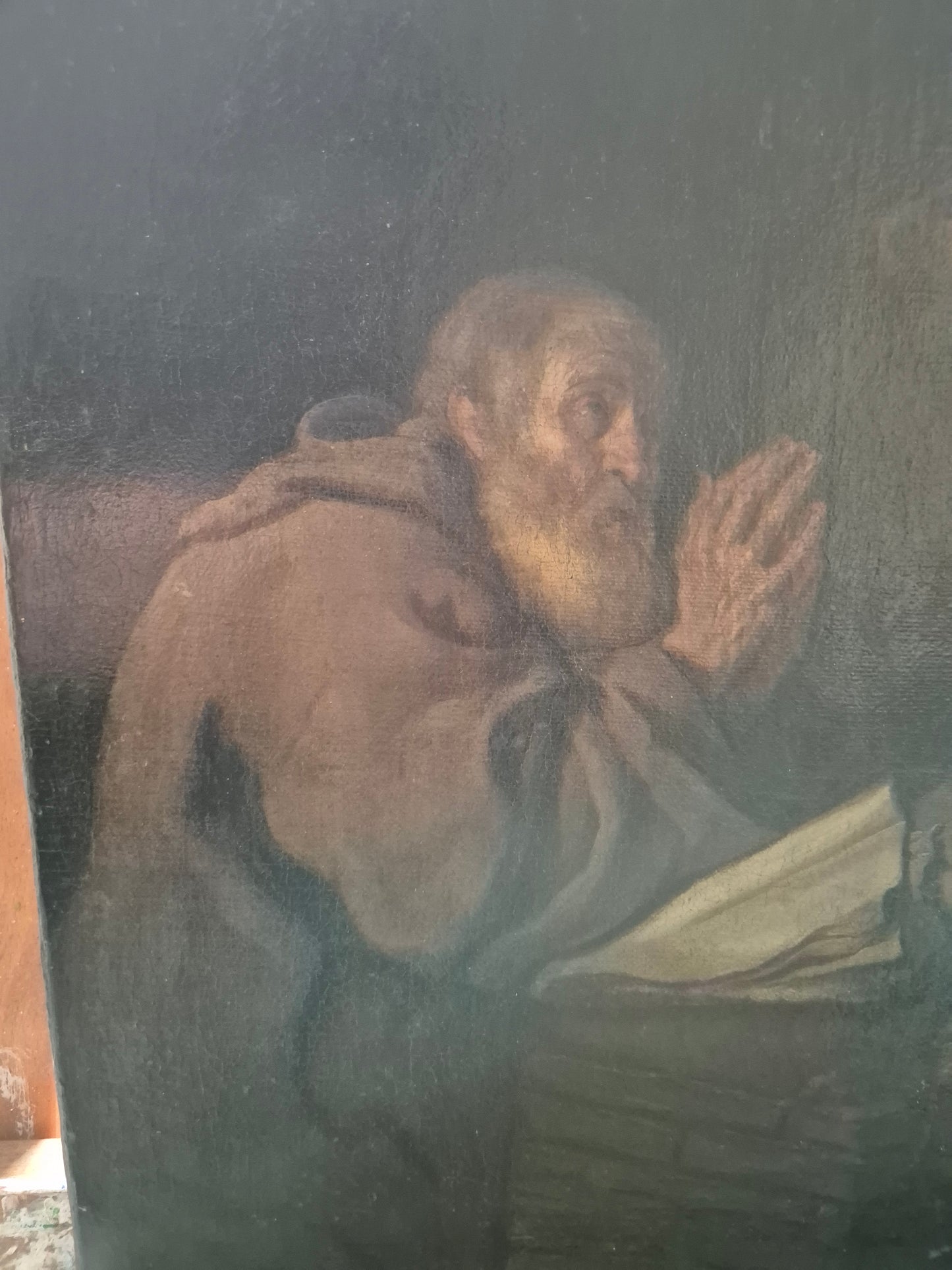 Betender Mönch mit Kruzifix, antikes Ölgemälde 32 x 27 cm