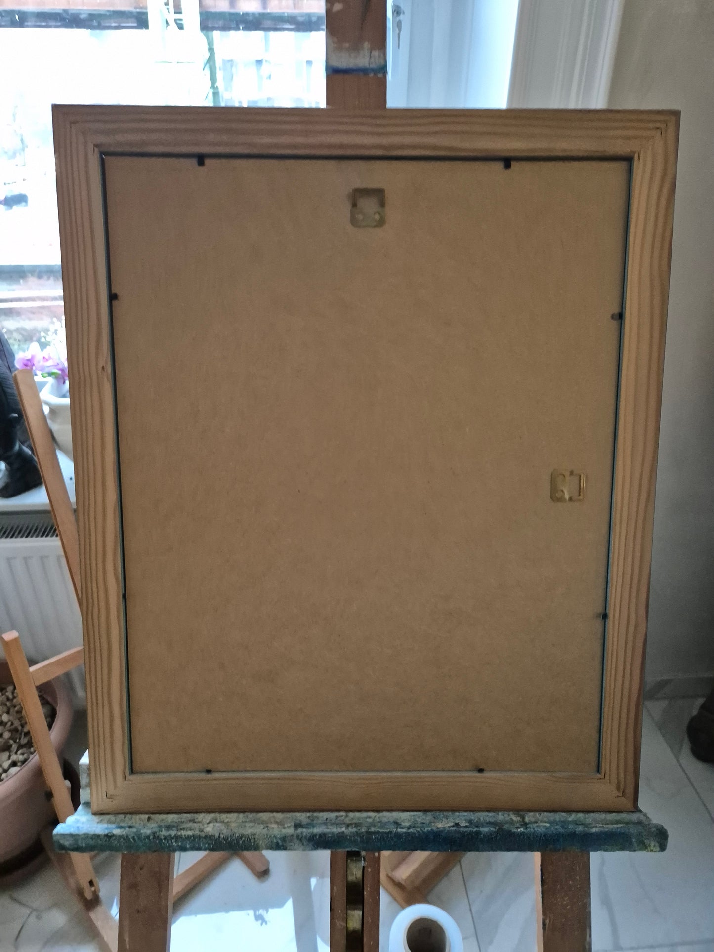 Grafik (XX) Stehender Frauenakt von Hinten Gerahmt hinter Glas