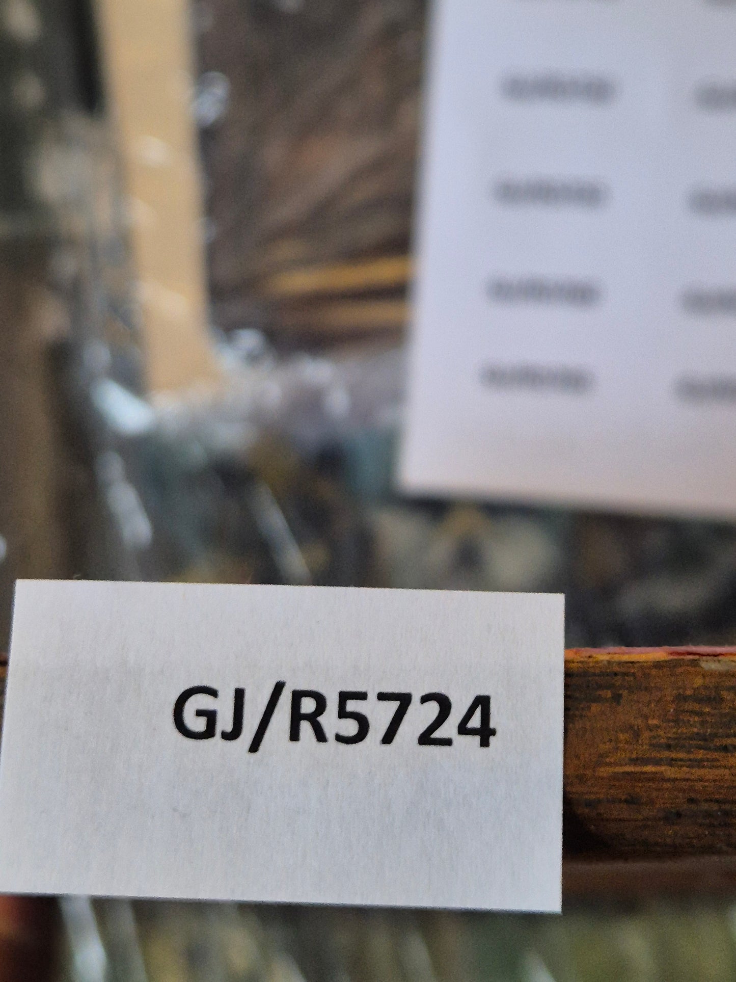 Europäische Schule (XX) Ölgemälde Handsigniert Blumenstillleben 46x36cm