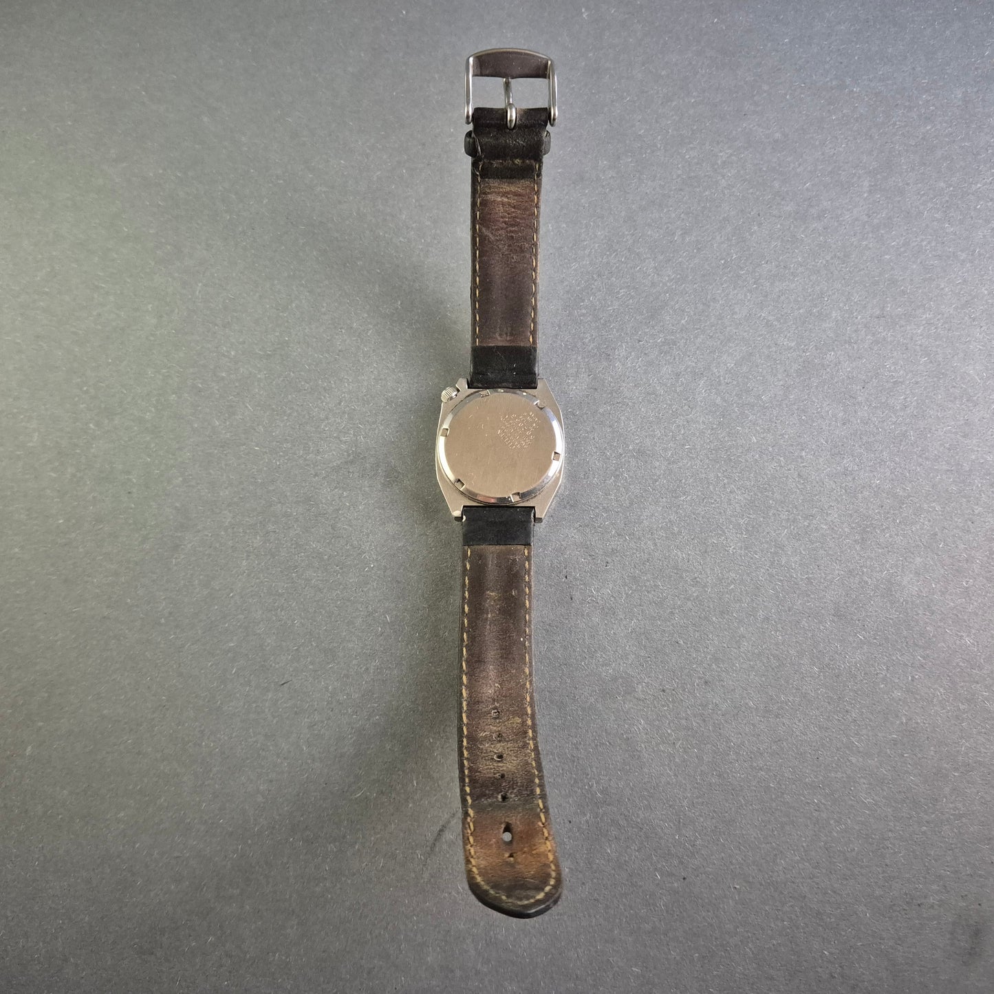 Vintage Citizen Herrenarmbanduhr – Klassischer Look mit Lederarmband