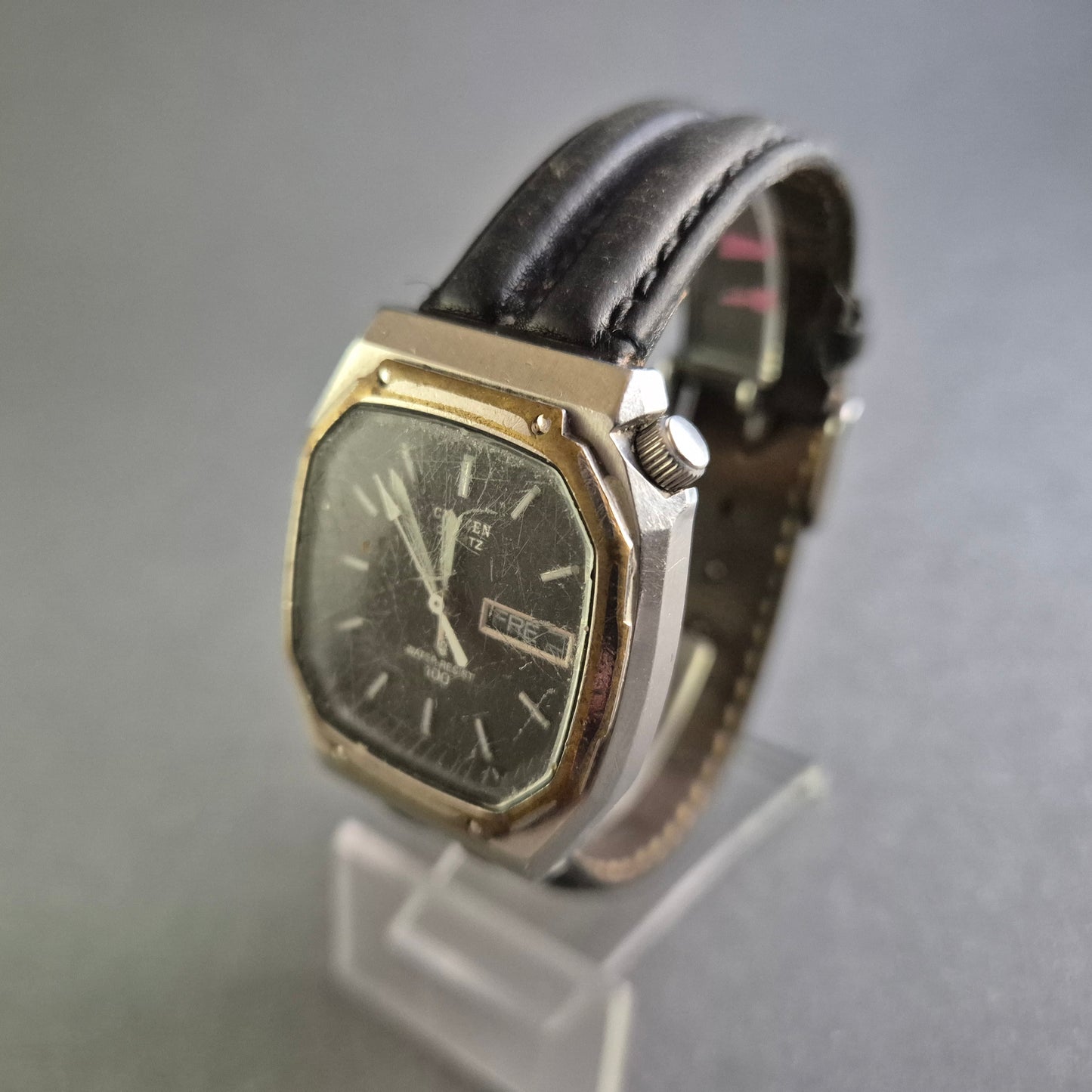 Vintage Citizen Herrenarmbanduhr – Klassischer Look mit Lederarmband