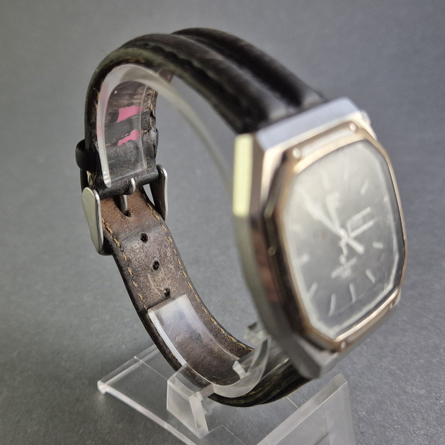 Vintage Citizen Herrenarmbanduhr – Klassischer Look mit Lederarmband