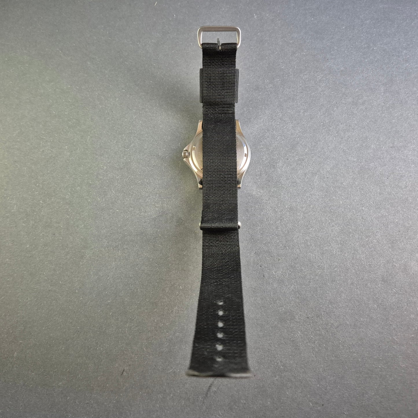 Mil-Time Herrenarmbanduhr – Robuste Militäruhr mit Nylonarmband