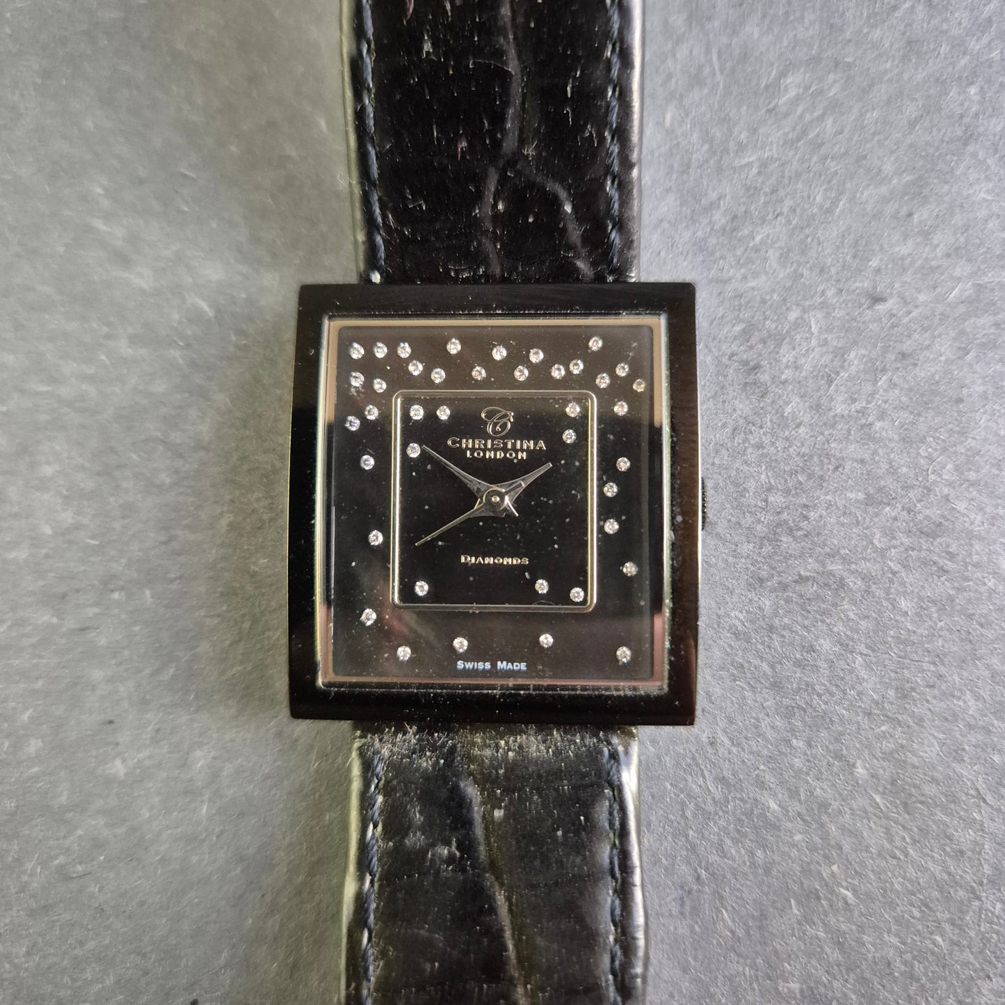 Christina London Damenarmbanduhr – Eleganz mit echten Diamanten