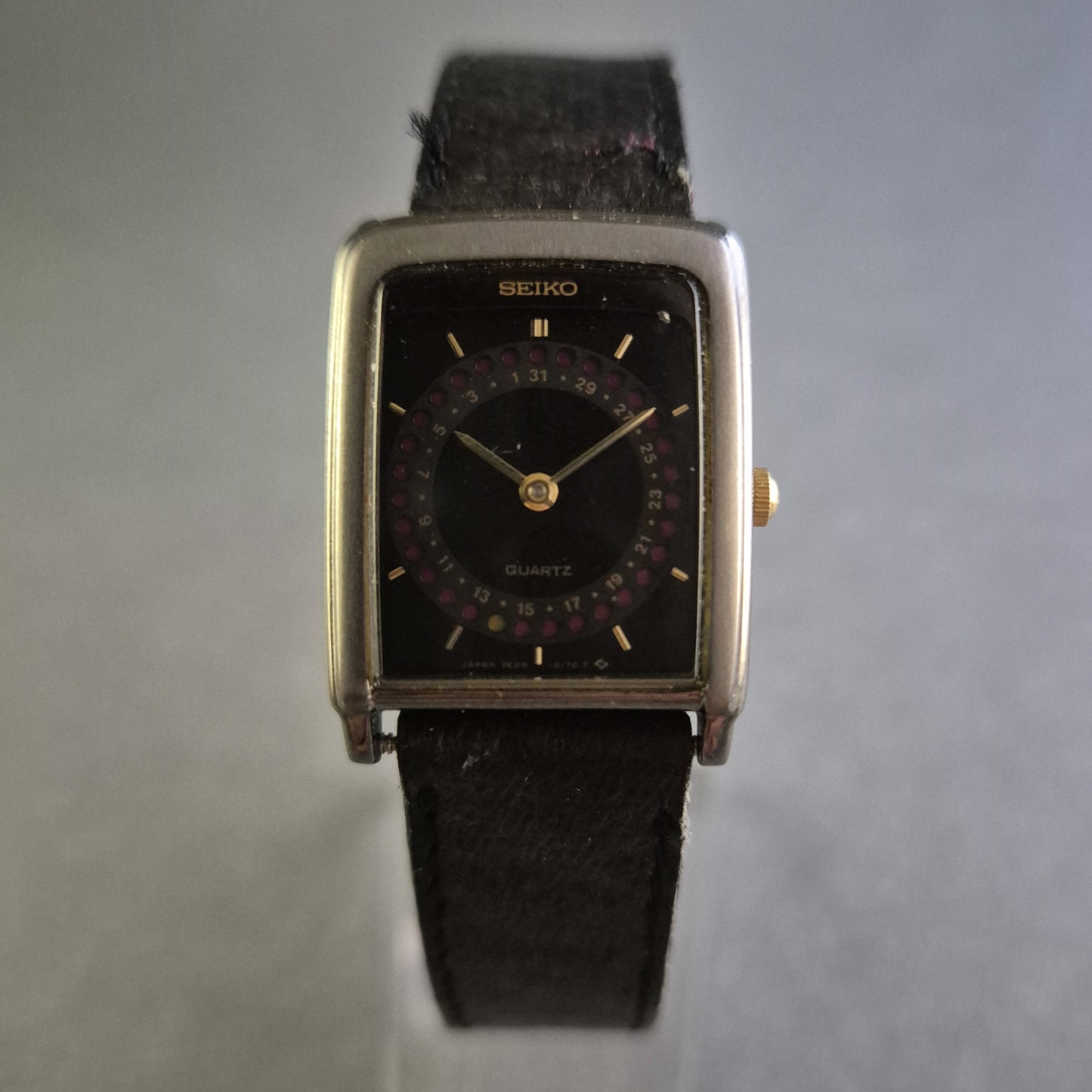 Seiko Vintage Herrenarmbanduhr – Elegantes Design mit einzigartigem Zifferblatt