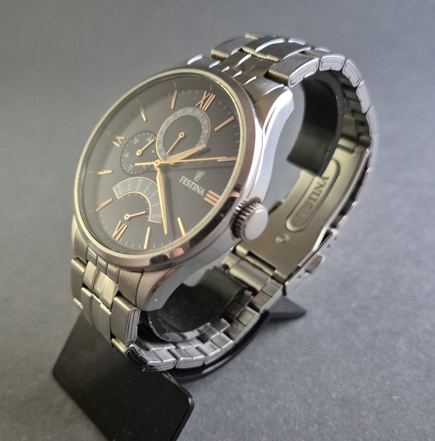 Elegante Festina Herrenarmbanduhr – Multifunktionszifferblatt