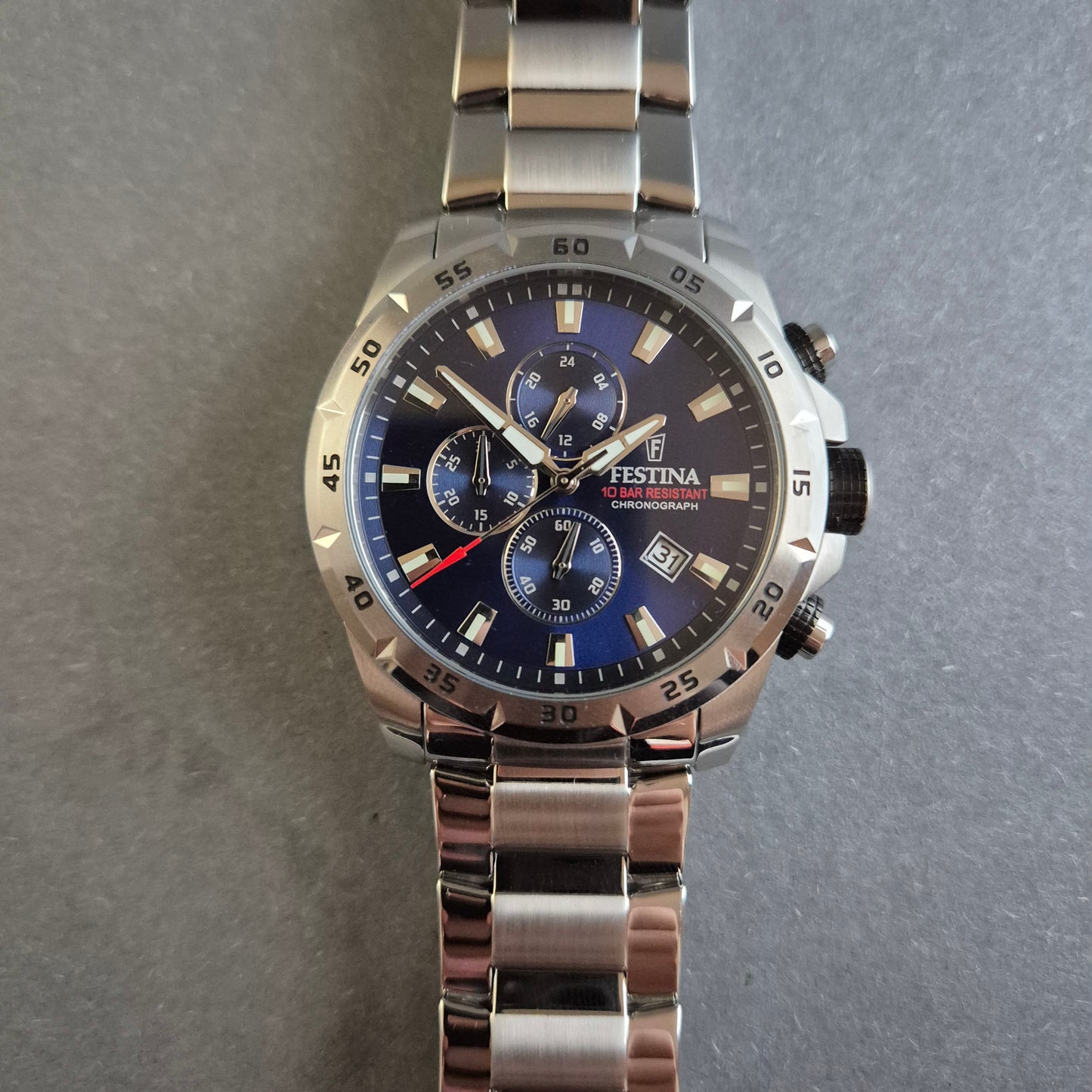 Sportlicher Festina Herren-Chronograph – Robustes Design mit Edelstahlgehäuse