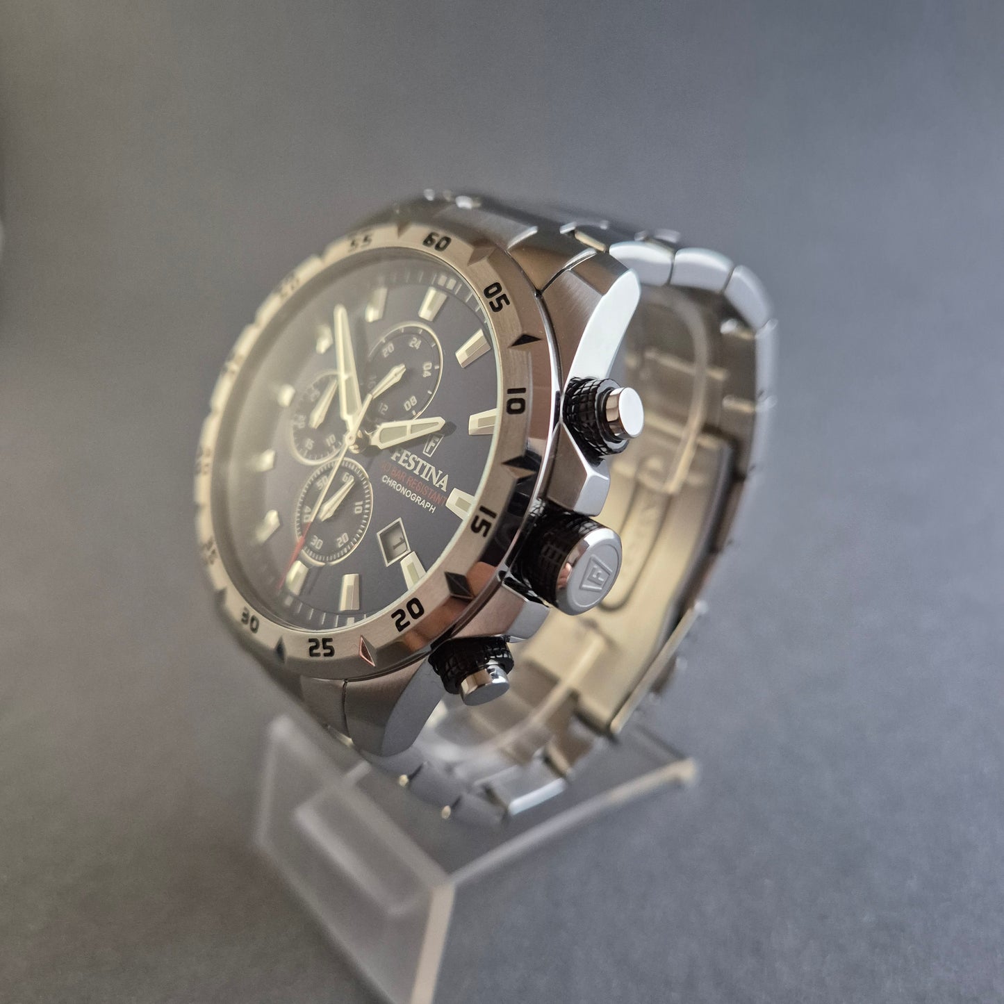 Sportlicher Festina Herren-Chronograph – Robustes Design mit Edelstahlgehäuse