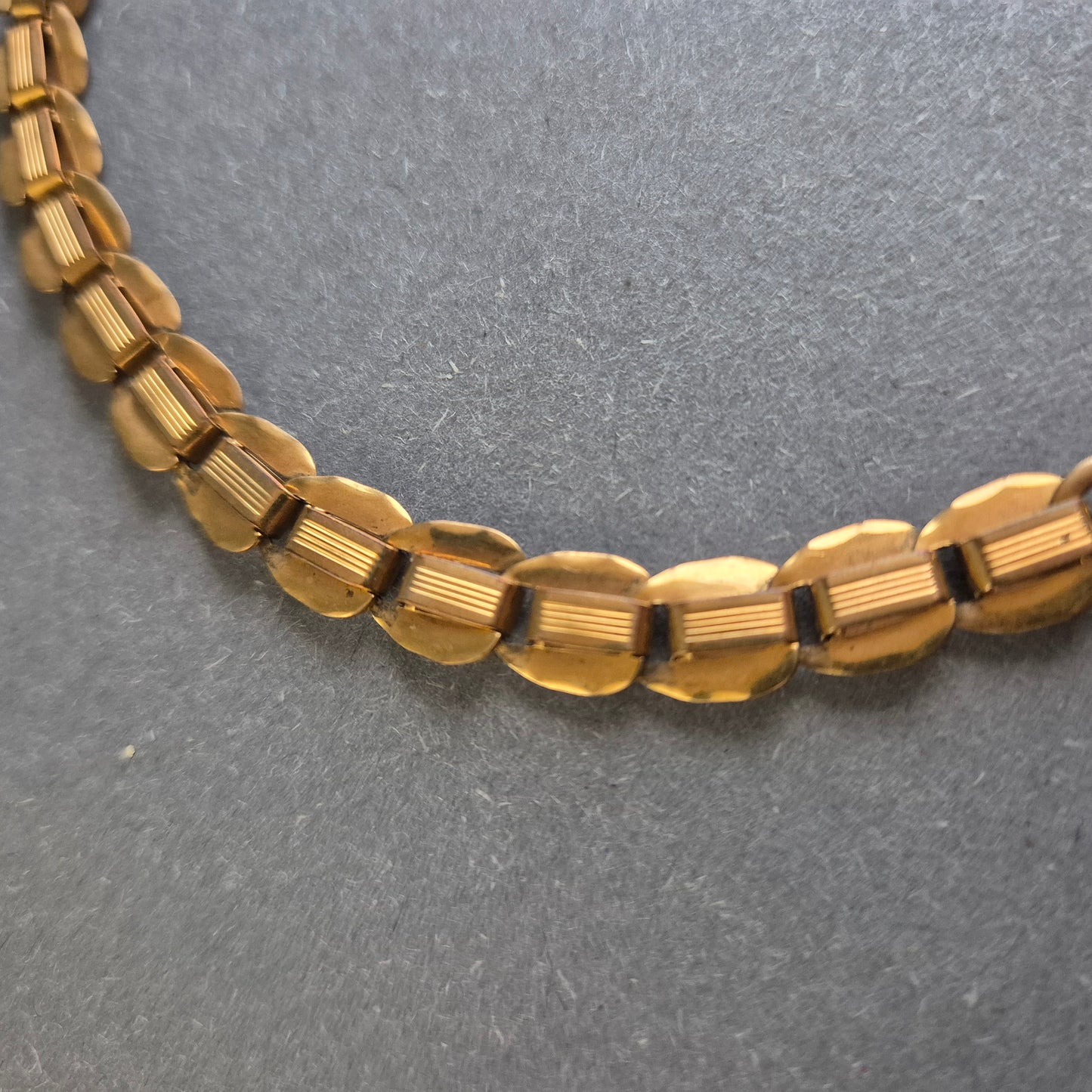 Antike Taschenuhrenkette – Massives Design mit Federringverschluss