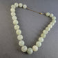 Edle Vintage-Jade-Perlenkette – Sanfte Eleganz in Pastellgrün