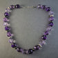 Elegante Glasperlenkette in Violett – Funkelndes Design