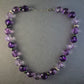 Elegante Glasperlenkette in Violett – Funkelndes Design