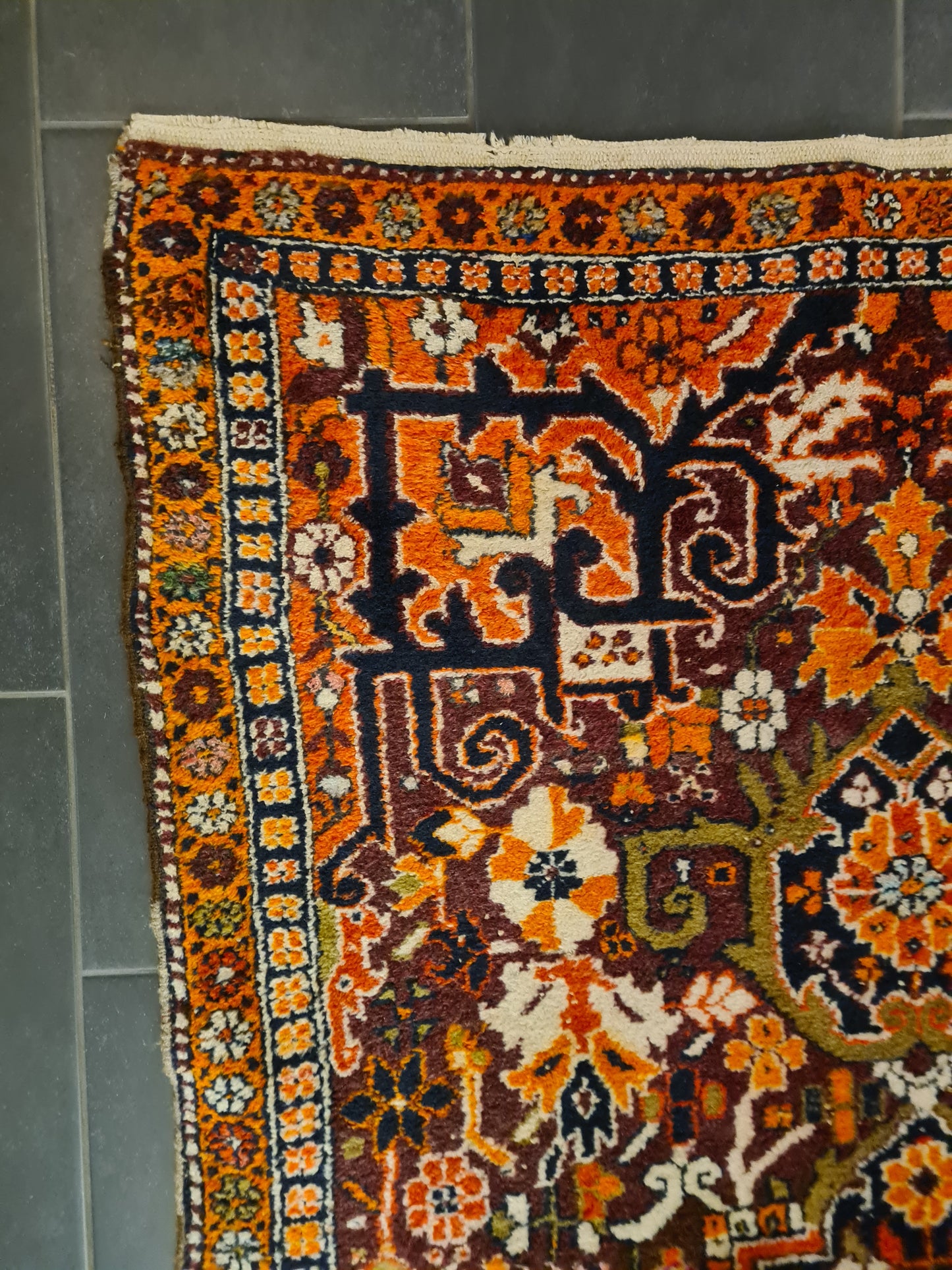 Perserteppich Orientteppich Handgeknüpfter Teppich Heris antik 210x116cm