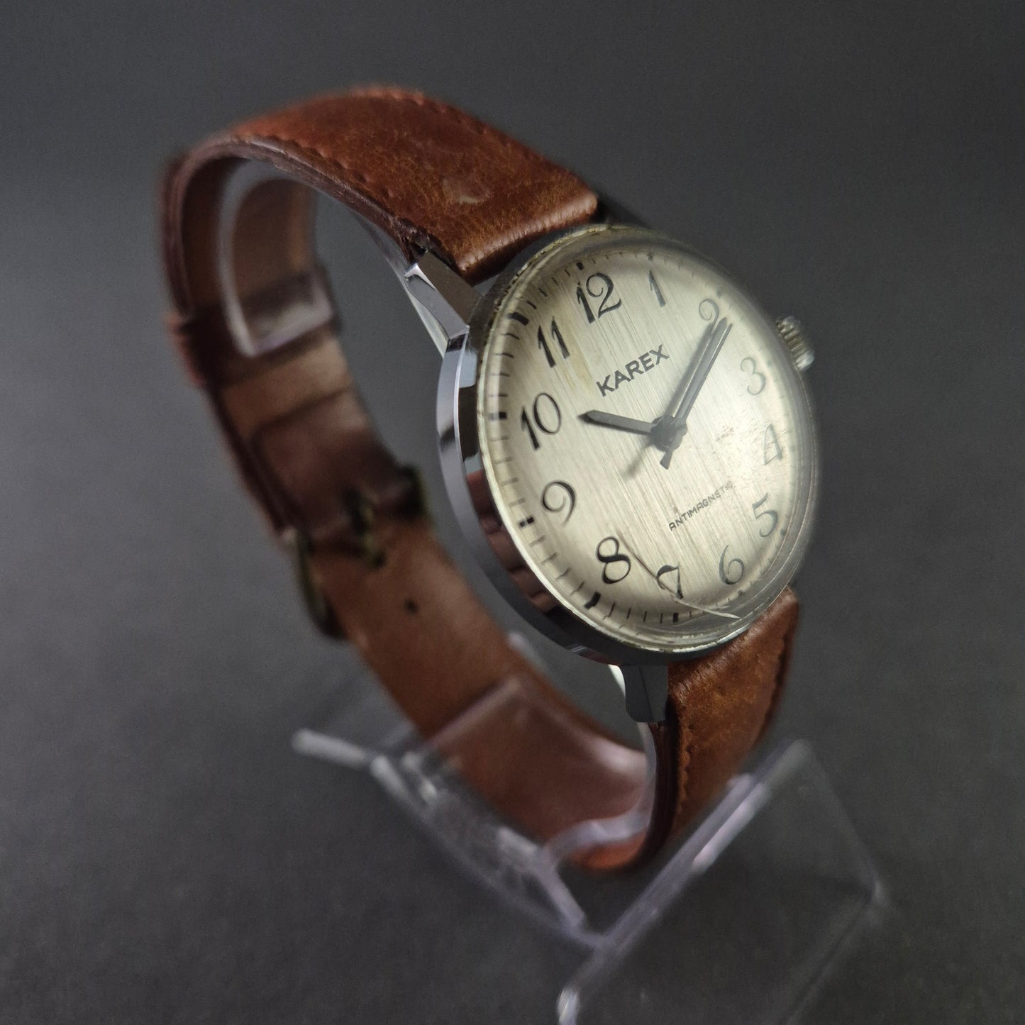 Vintage Karex Herrenarmbanduhr – Klassischer Stil mit braunem Lederarmband