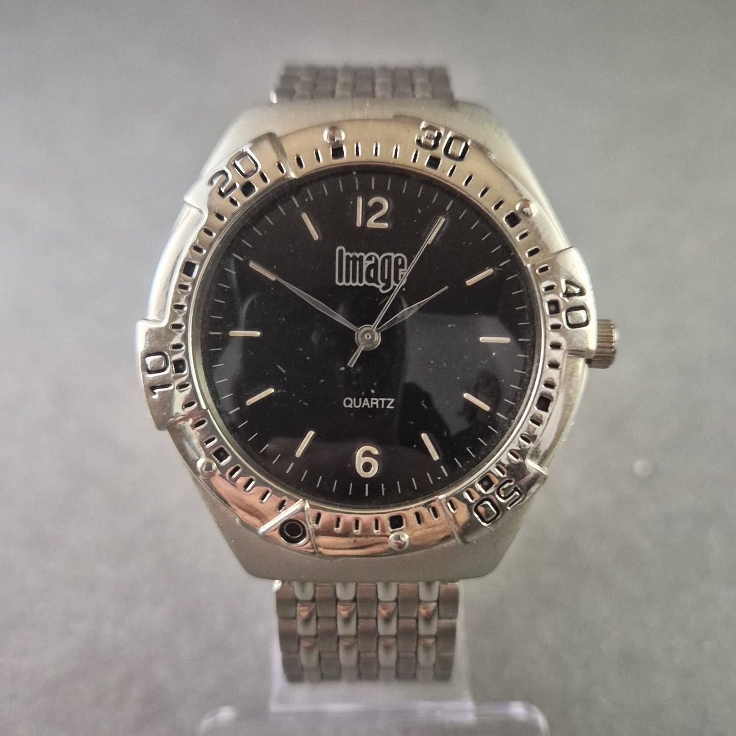 Sportliche Image Herrenarmbanduhr – Edelstahl mit drehbarer Lünette