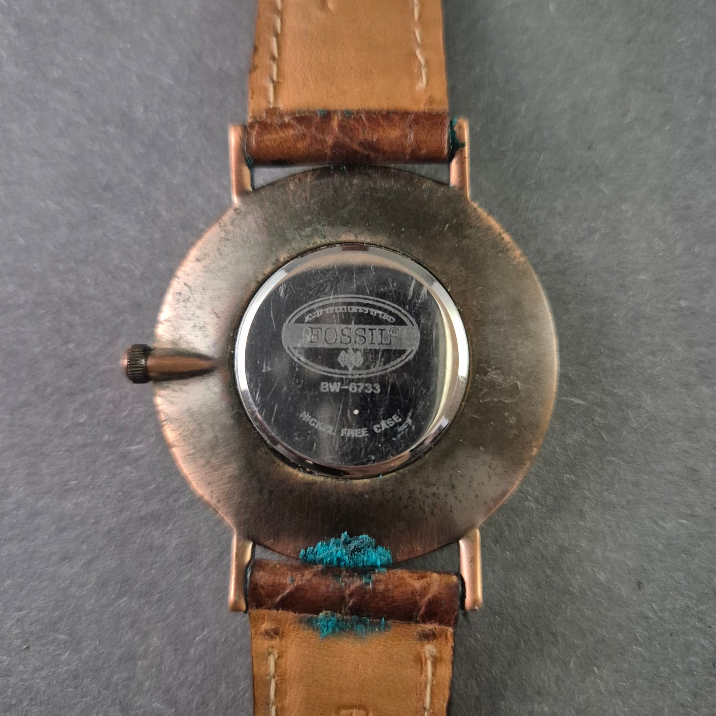 Vintage Fossil Herrenarmbanduhr – Azteken-Design mit Lederarmband