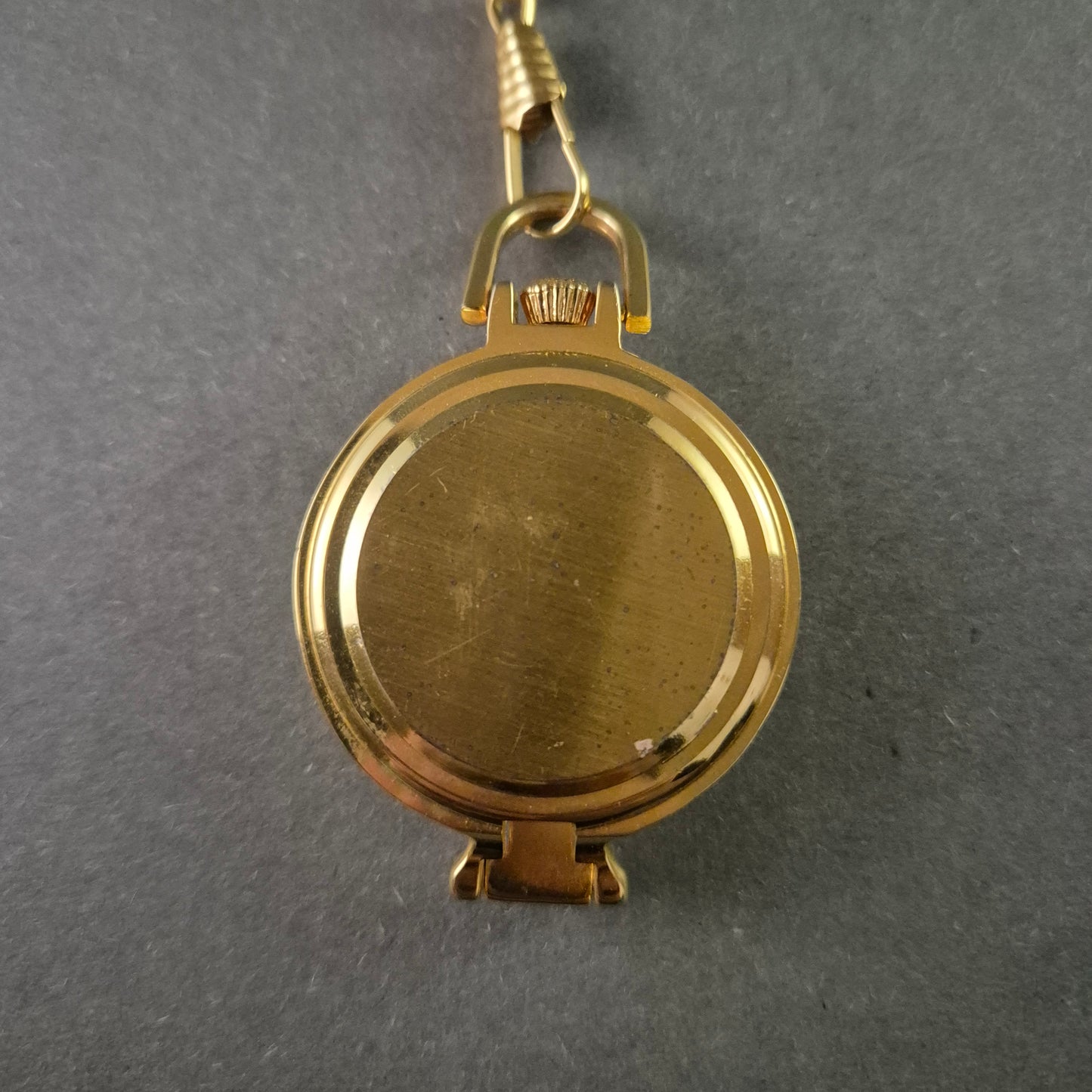 Elegante Goldene Taschenuhr – Klassisches Design mit Kette