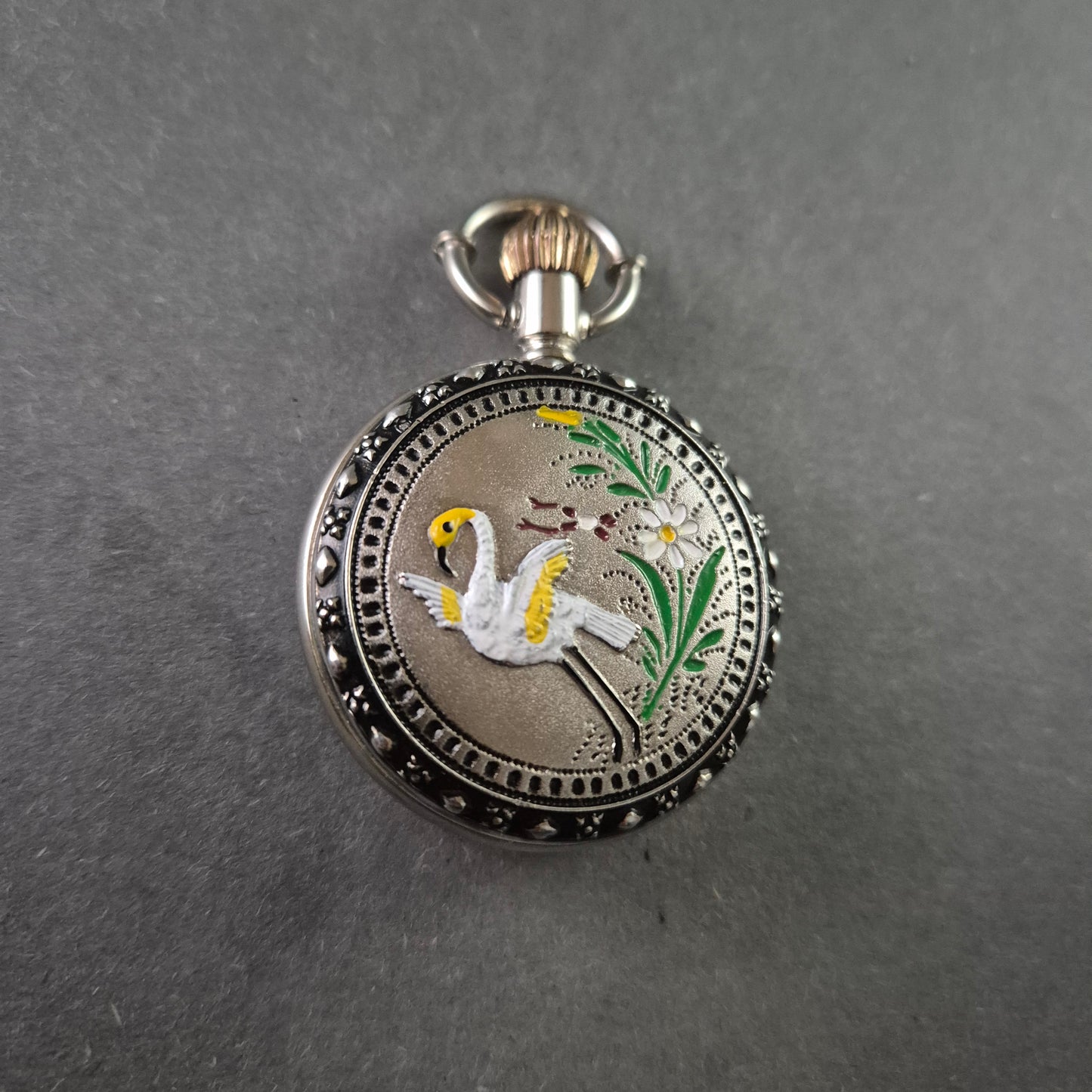 Antike Silberne Taschenuhr – Elegantes Schwan-Design mit Klappdeckel