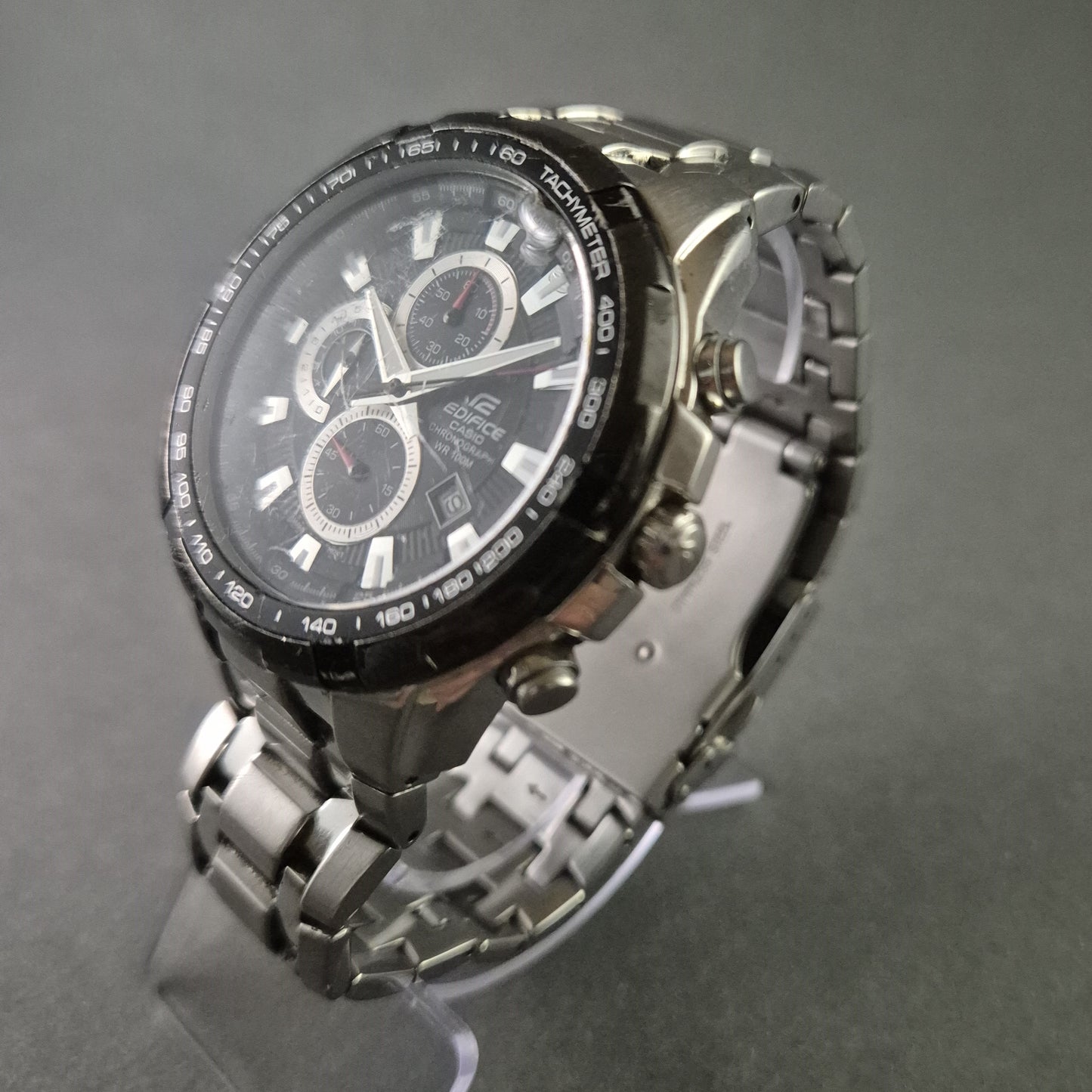 Casio Edifice Chronograph – Sportlich-elegante Herrenarmbanduhr