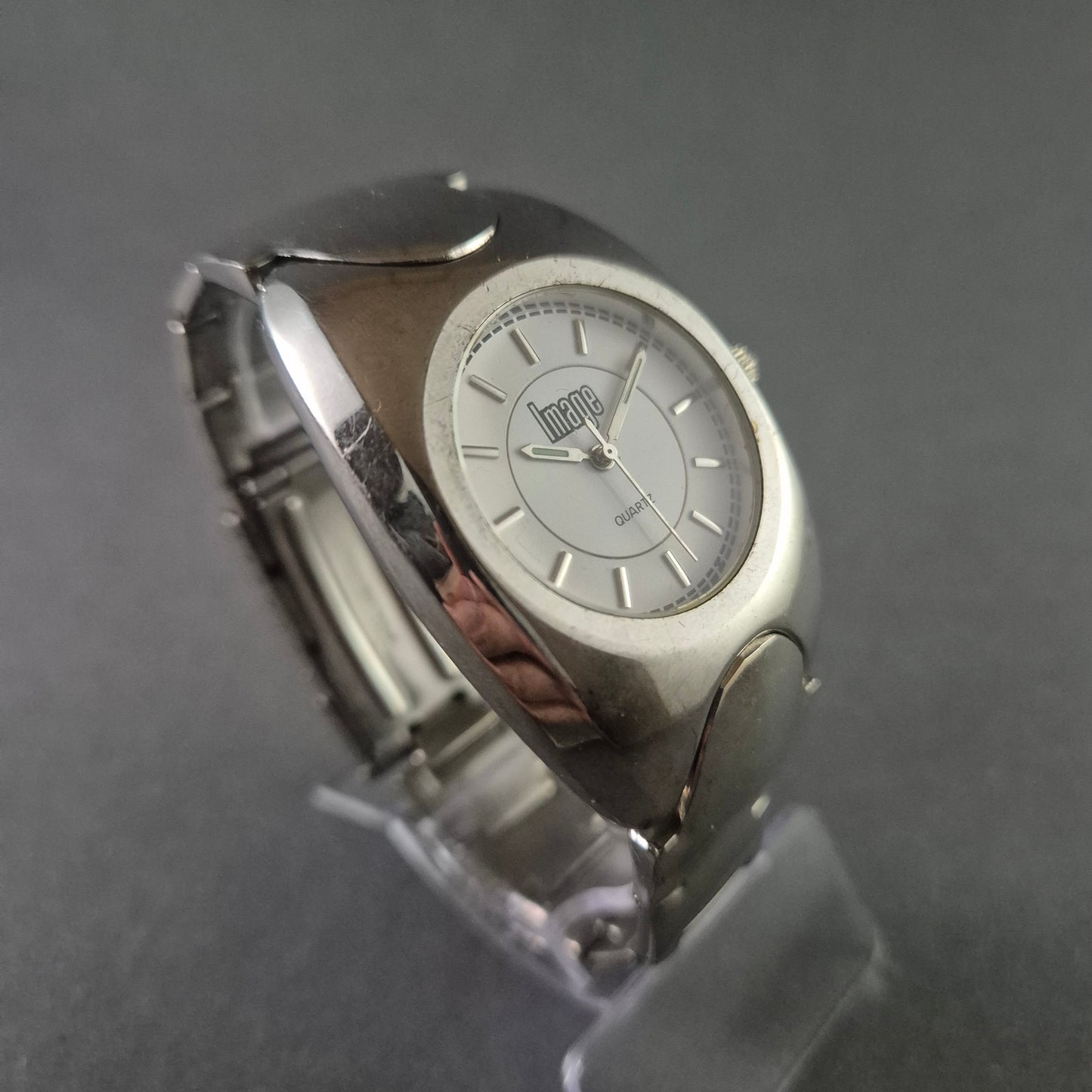 Elegante Damenarmbanduhr von Image – Stilvolles Design mit Edelstahlgehäuse