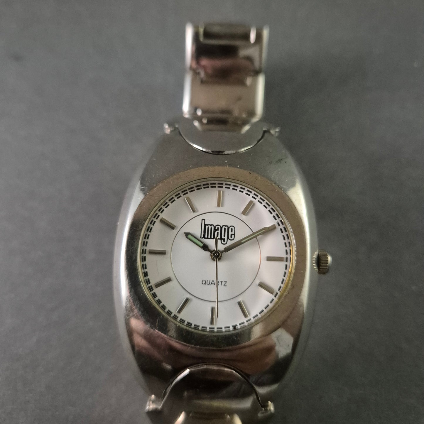 Elegante Damenarmbanduhr von Image – Stilvolles Design mit Edelstahlgehäuse