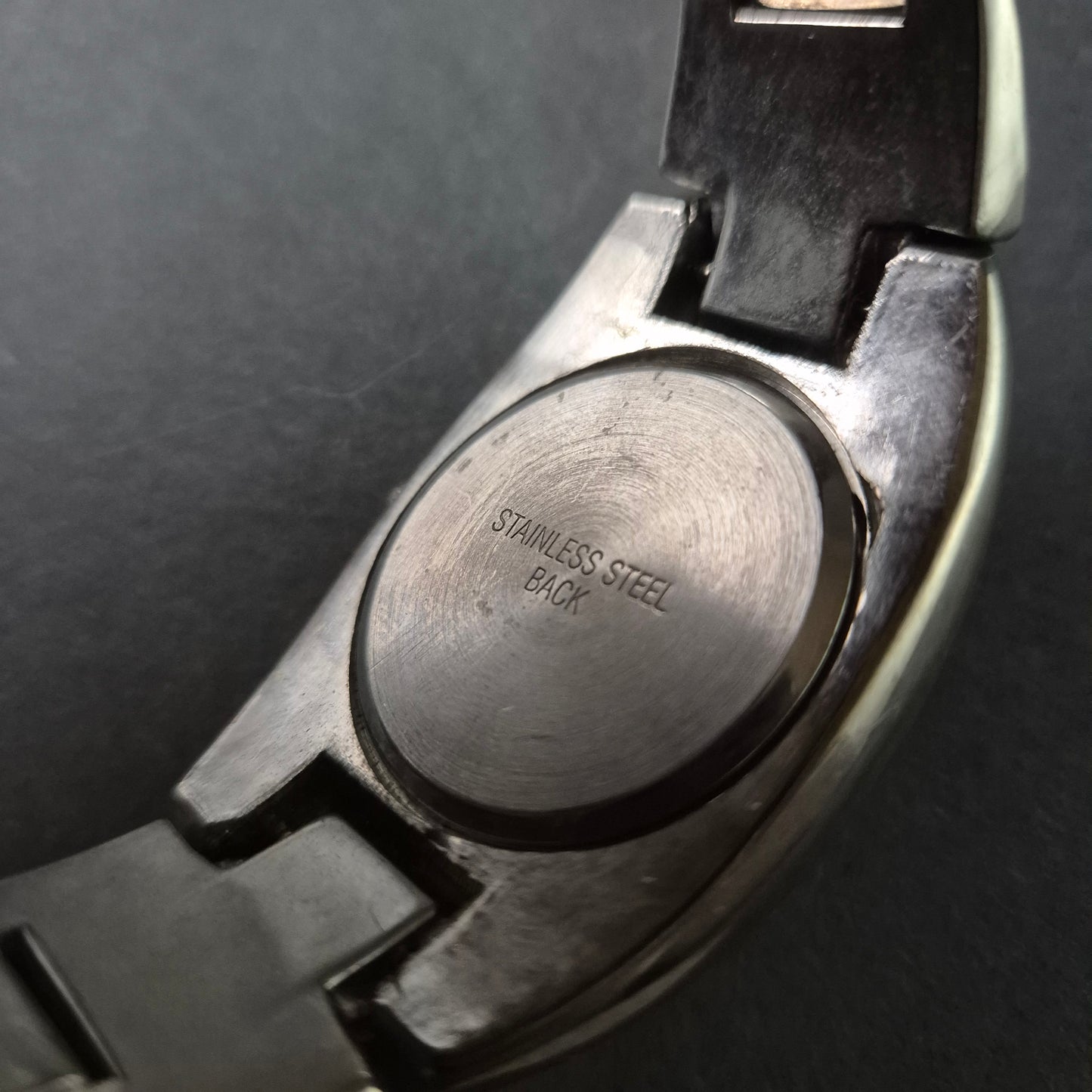 Elegante Damenarmbanduhr von Image – Stilvolles Design mit Edelstahlgehäuse