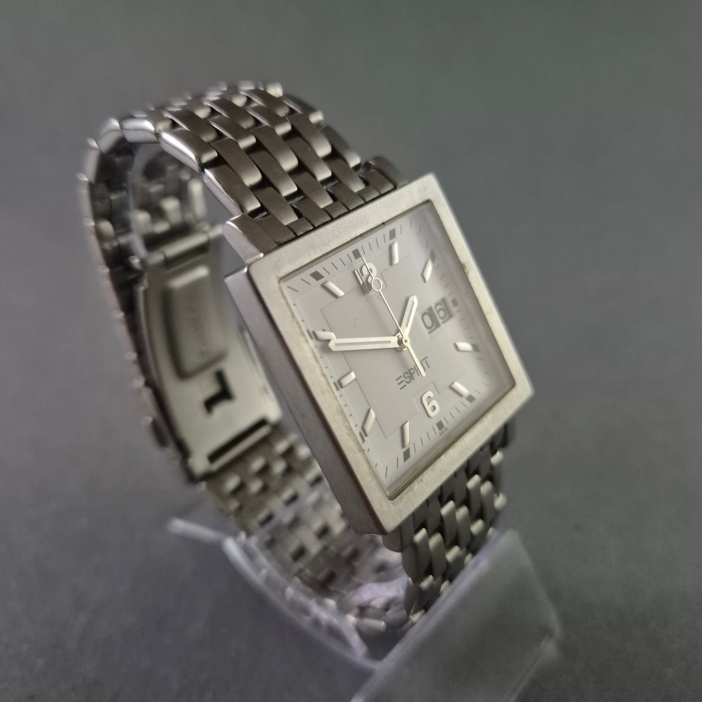 Stilvolle Esprit Herrenarmbanduhr – Rechteckiges Design mit Edelstahlarmband