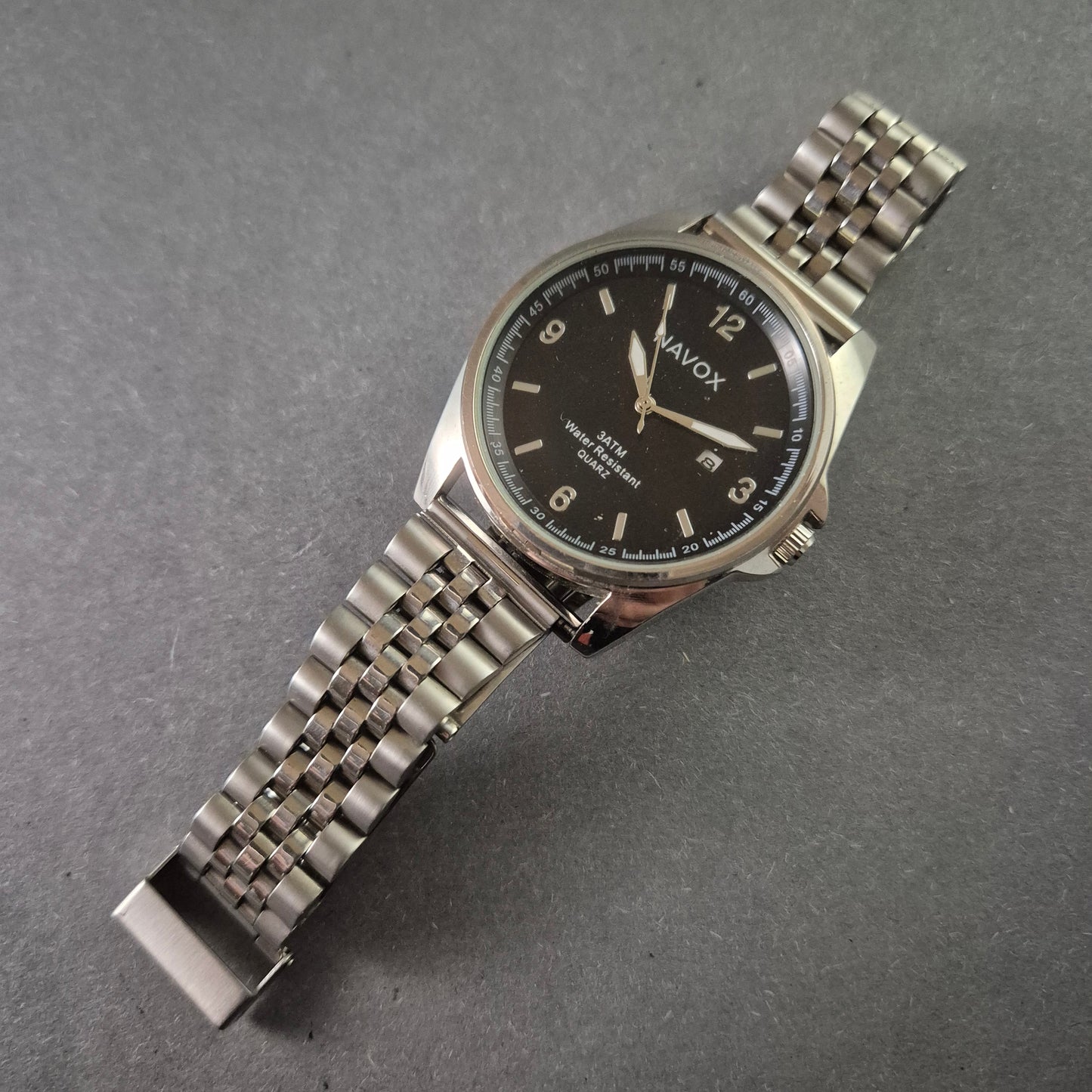 Sportliche JAVOX Herrenarmbanduhr – Robustes Edelstahlgehäuse