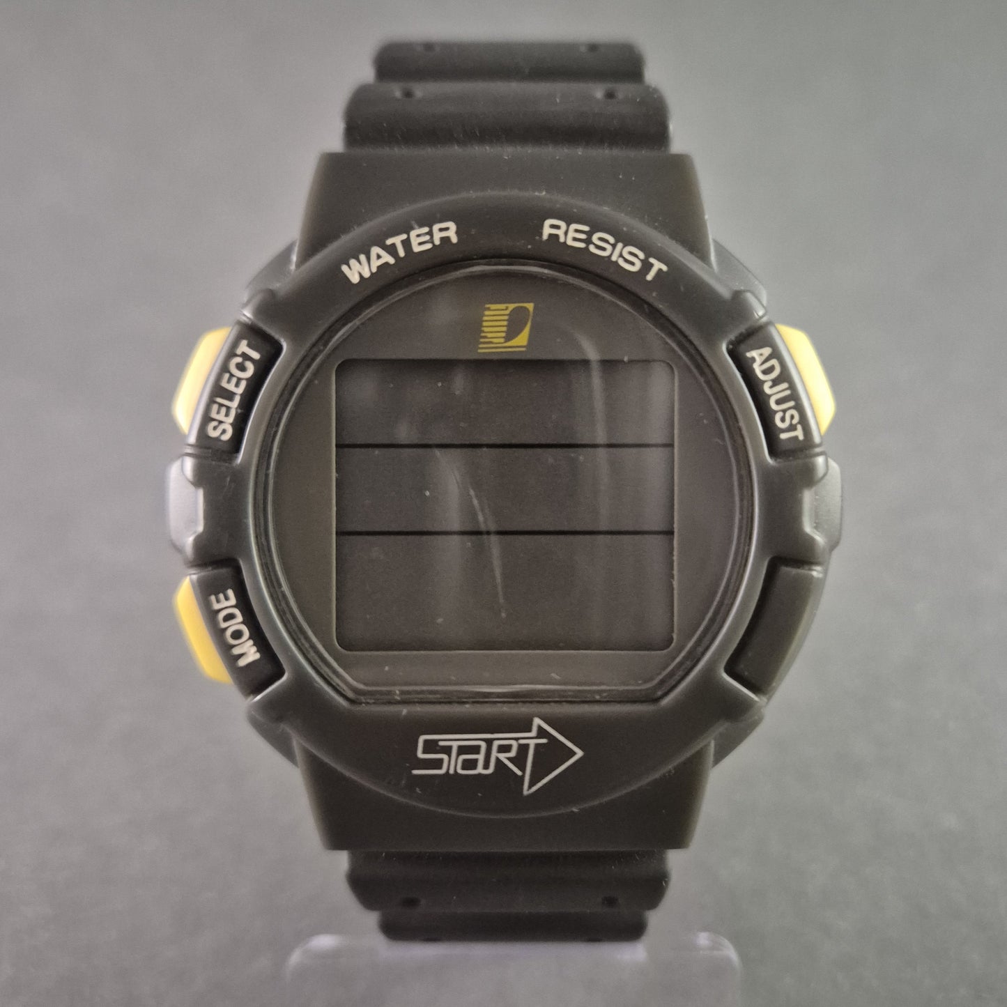 Robuste digitale Sportuhr – Wasserresistent & Outdoor-tauglich