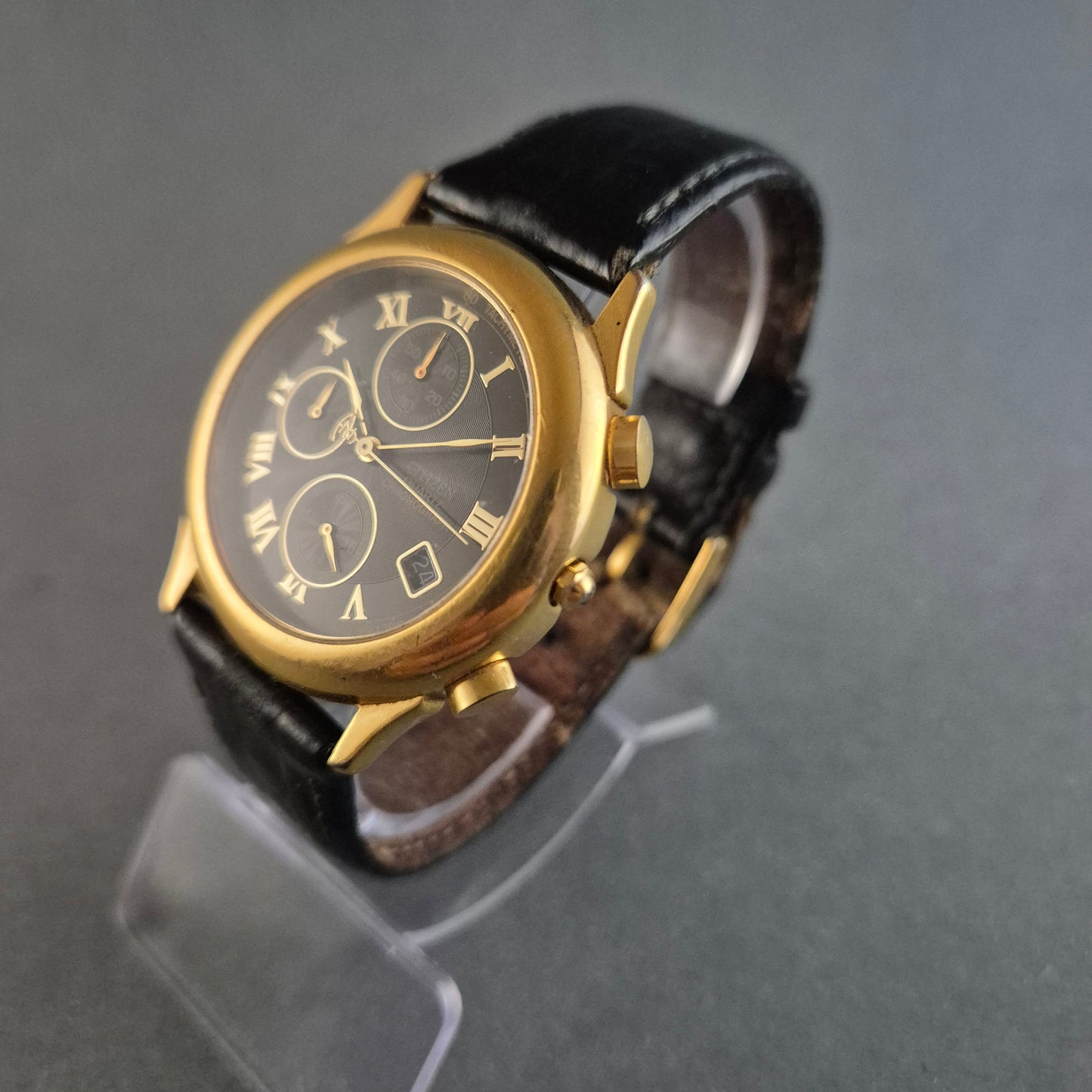 Citizen Herren-Chronograph – Klassisches Design mit römischen Ziffern