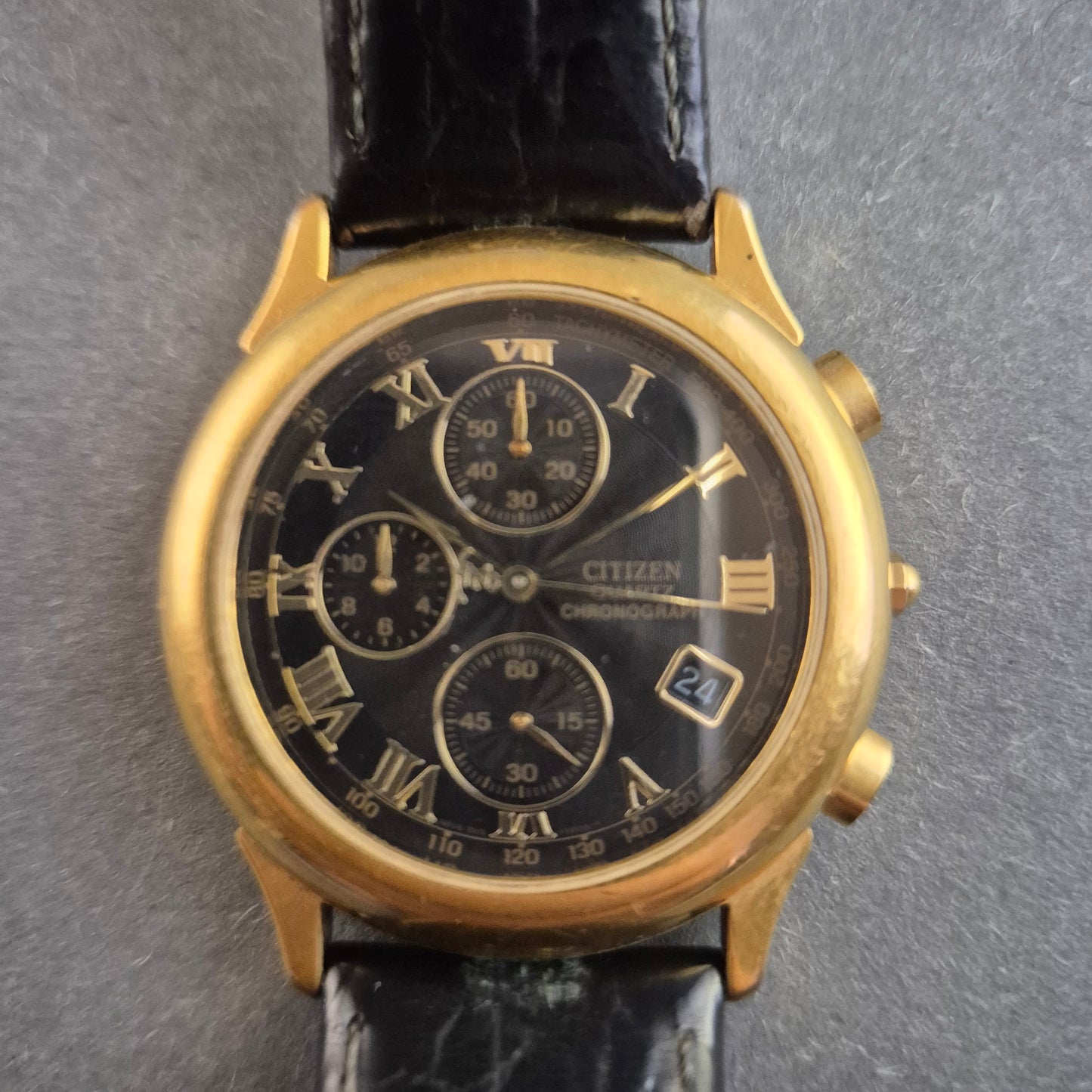 Citizen Herren-Chronograph – Klassisches Design mit römischen Ziffern