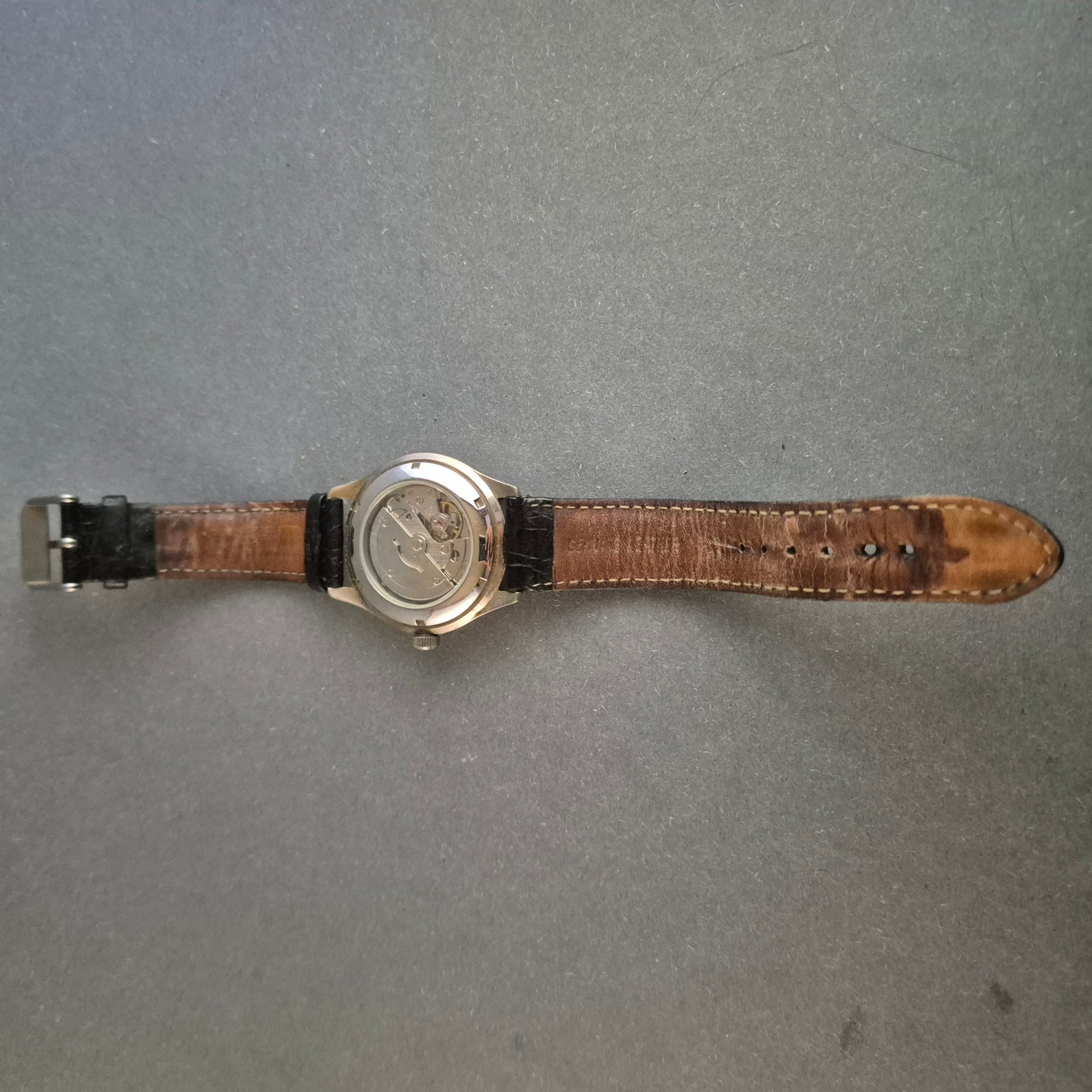 W Chrono Herrenarmbanduhr – Robustes Automatikmodell mit Datumsanzeige