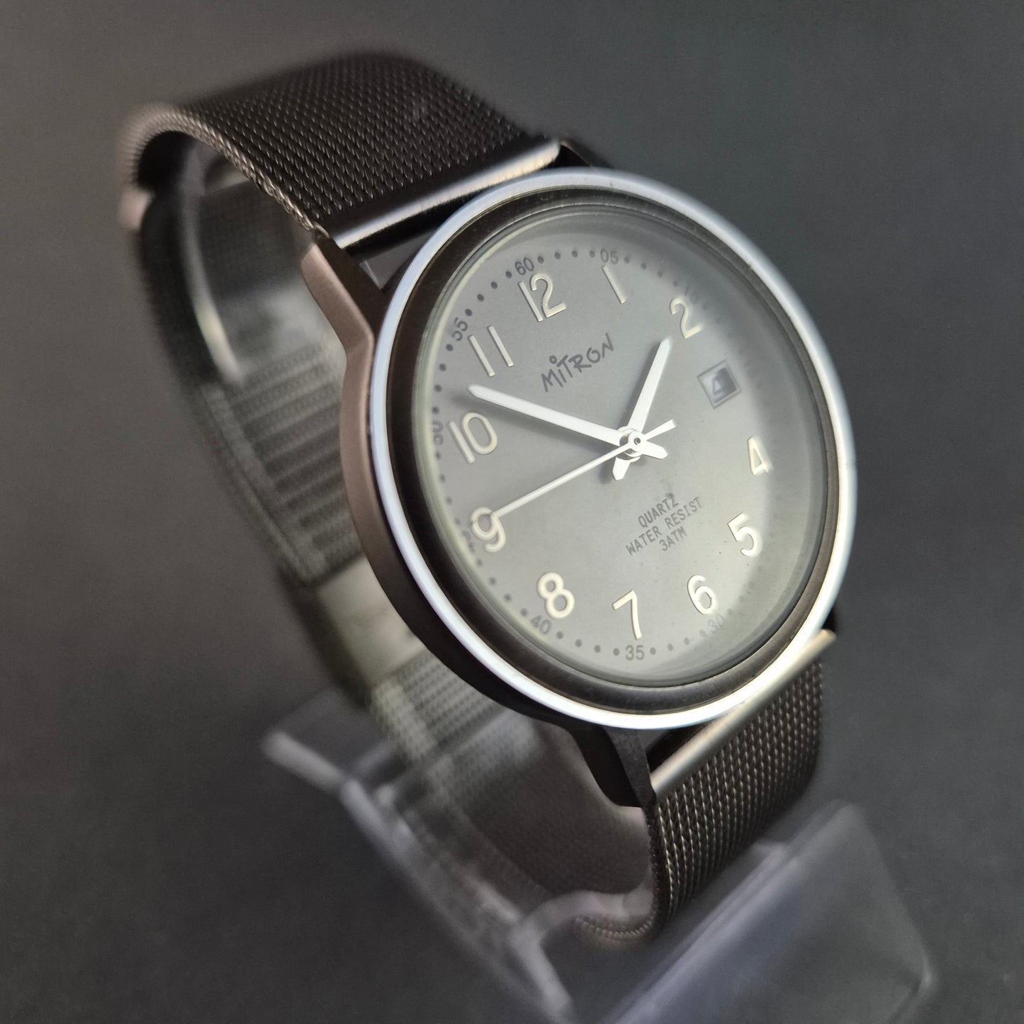 Elegante Mitron Herrenarmbanduhr – Edelstahl-Milanaiseband