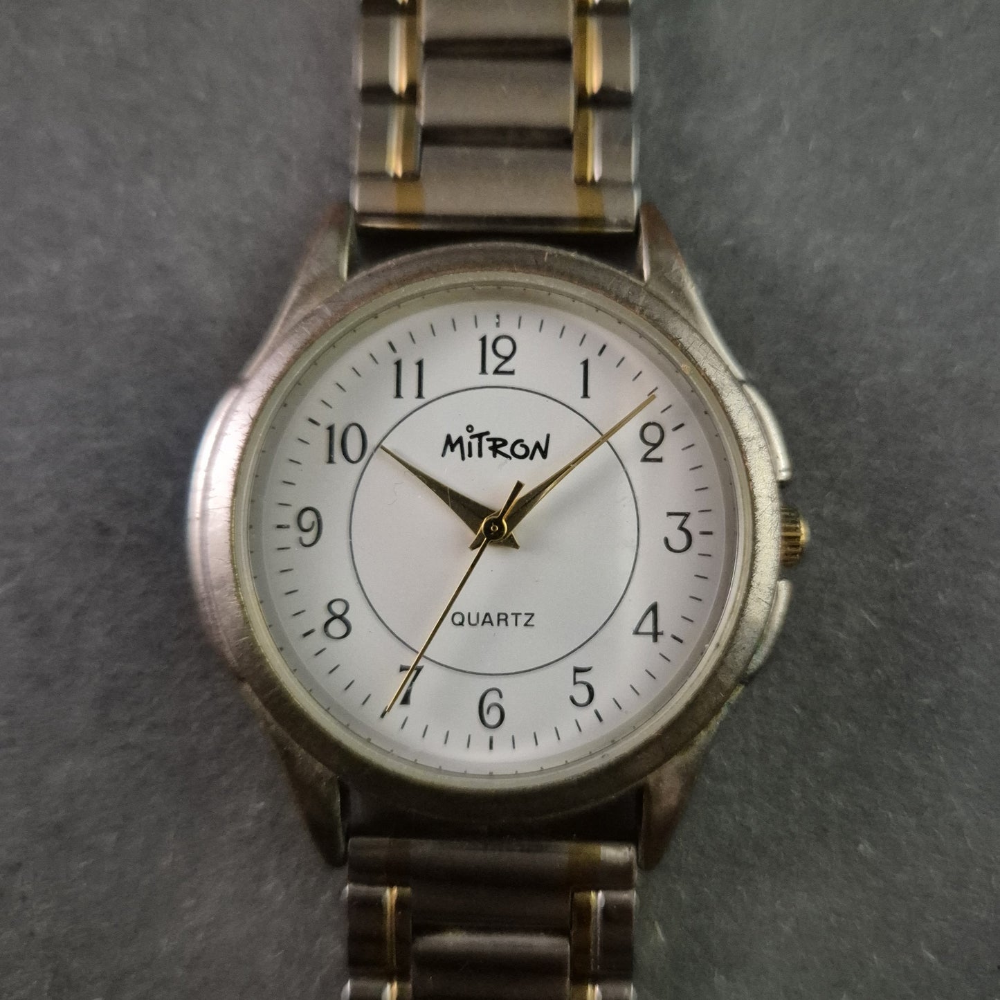 Elegante Vintage-Herrenuhr von Mitron – Zeitloses Design