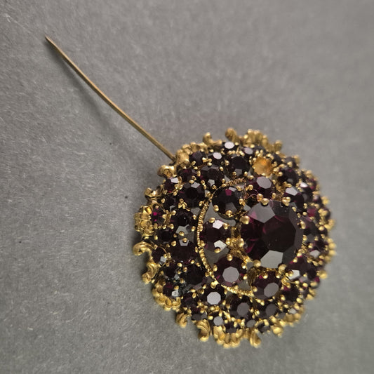 Antike Brosche mit böhmischen Granaten – Eleganter viktorianischer Stil