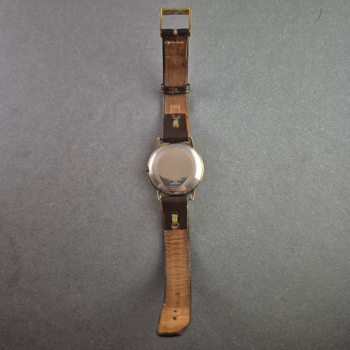 Vintage Junghans Golden Star Herrenarmbanduhr – Klassische Eleganz