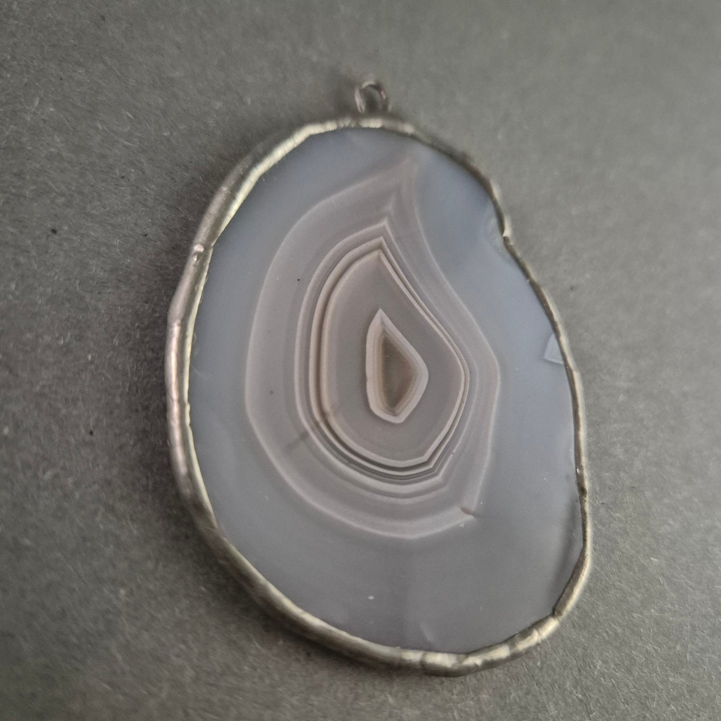 Einzigartiger Vintage-Achat-Anhänger – Natürliche Schönheit in Silberfassung