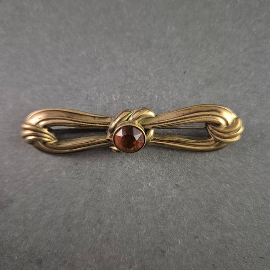 Antike PRESTO-Brosche mit Granat – Elegantes Jugendstil-Design