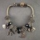 Elegantes Charm-Armband in Silber & Schwarz – Funkelnde Akzente mit Anhängern