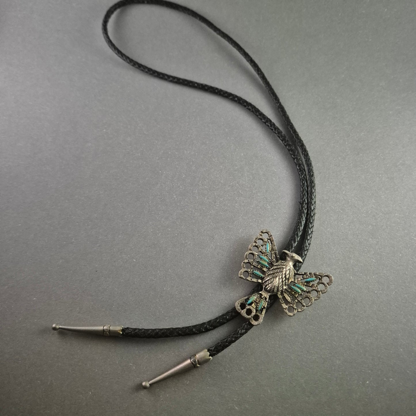 Vintage Bolo Tie mit Adler-Motiv – Western-Style mit Türkis-Akzenten