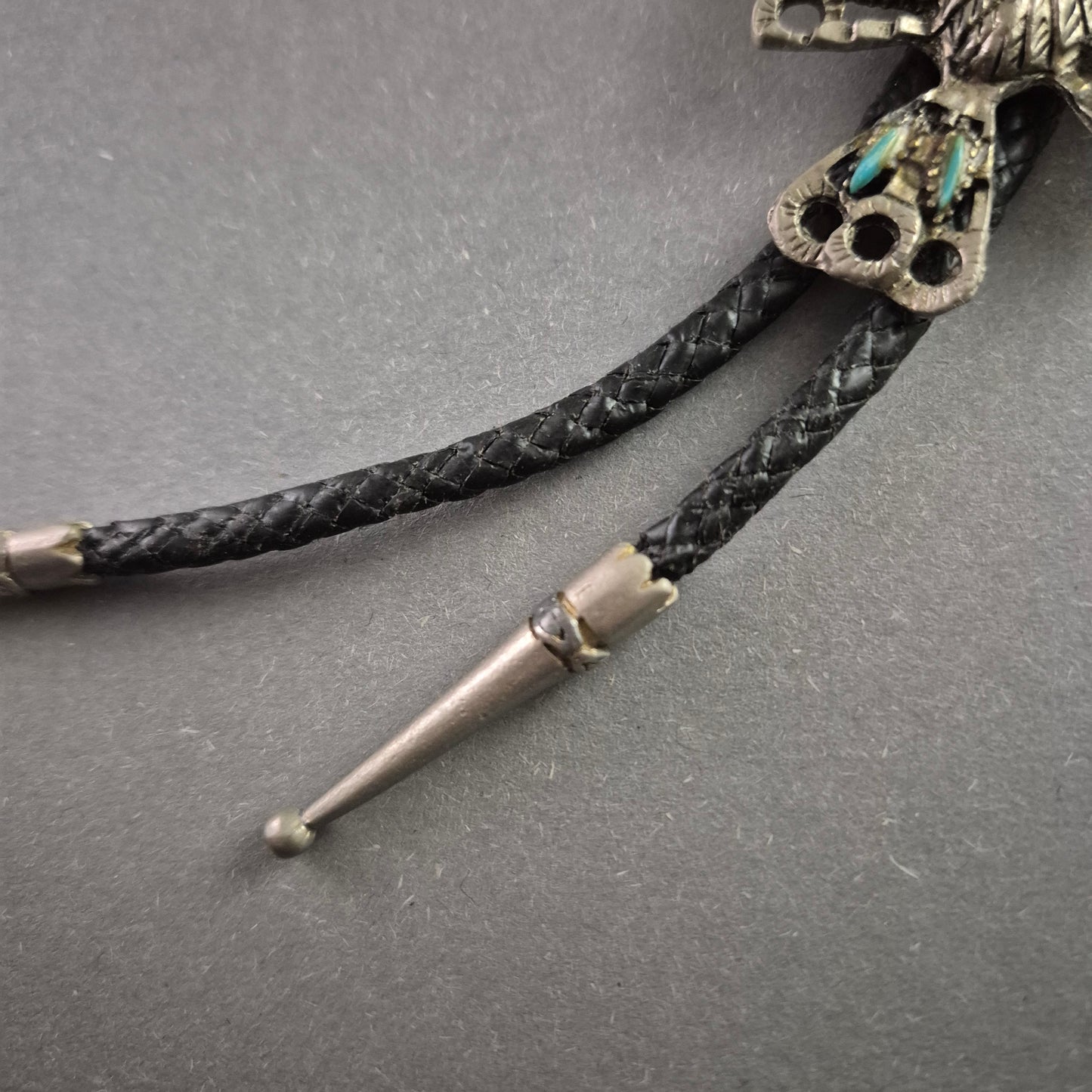 Vintage Bolo Tie mit Adler-Motiv – Western-Style mit Türkis-Akzenten