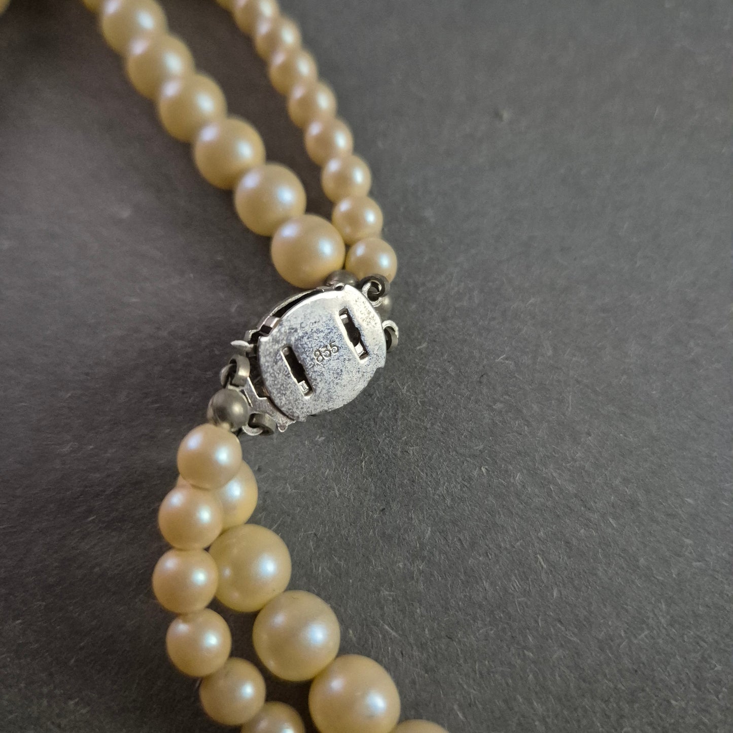 Elegante Vintage-Perlenkette – Zweireihiges Design mit 835er Silberverschluss