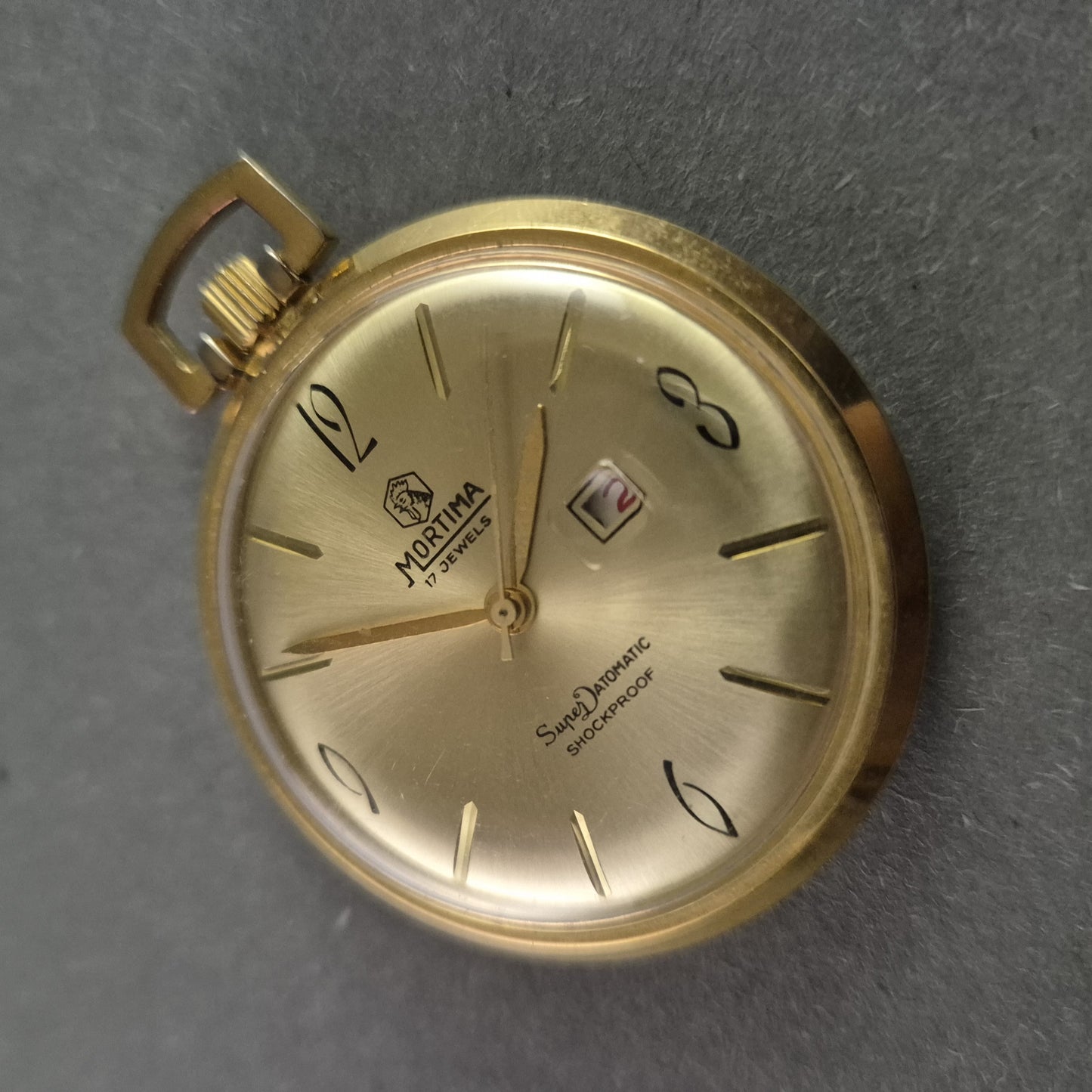 Elegante Mortima Taschenuhr – Klassisches Design mit Automatikwerk